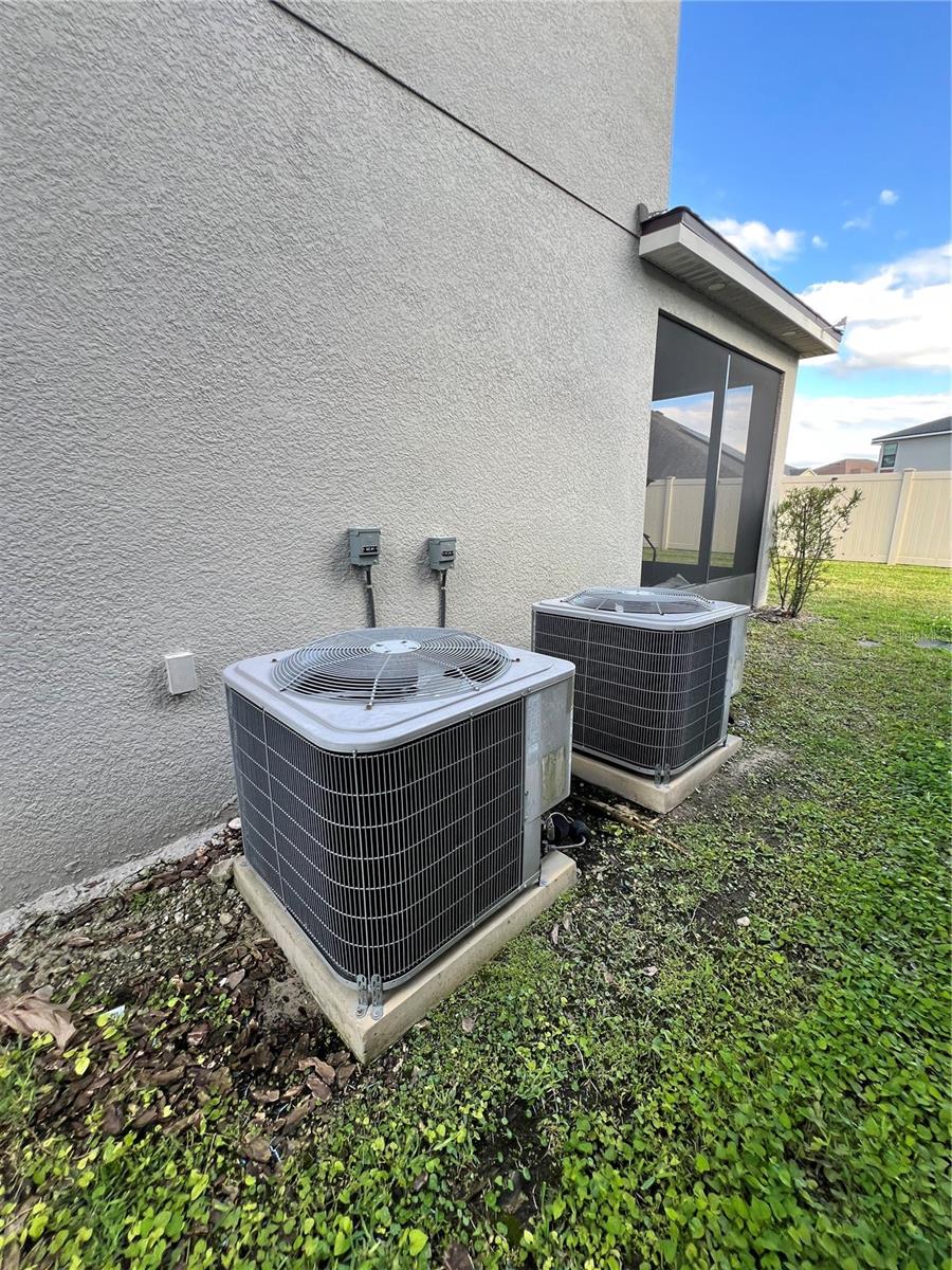 Image 57 of 65 For 2820 Chantilly Avenue