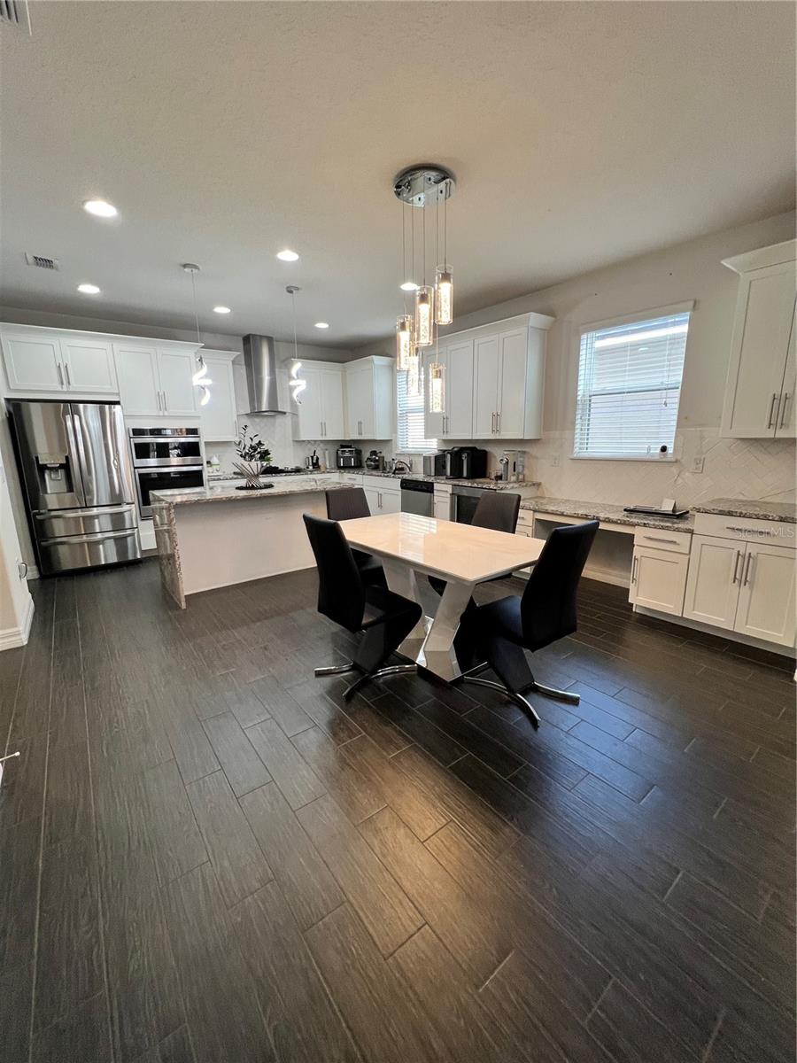 Image 6 of 65 For 2820 Chantilly Avenue