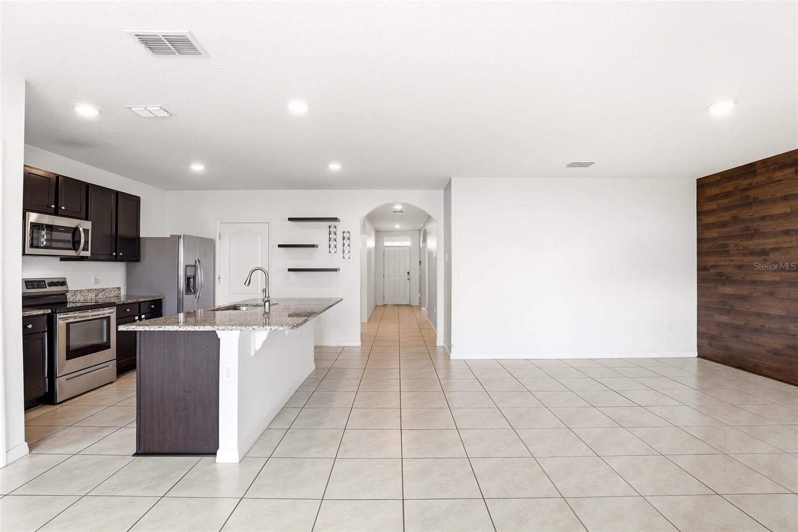 Image 11 of 28 For 5636 Westerly Breeze Place