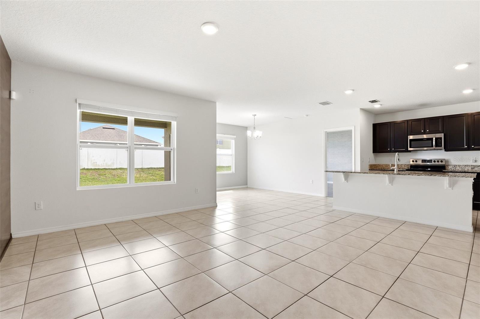 Image 15 of 28 For 5636 Westerly Breeze Place