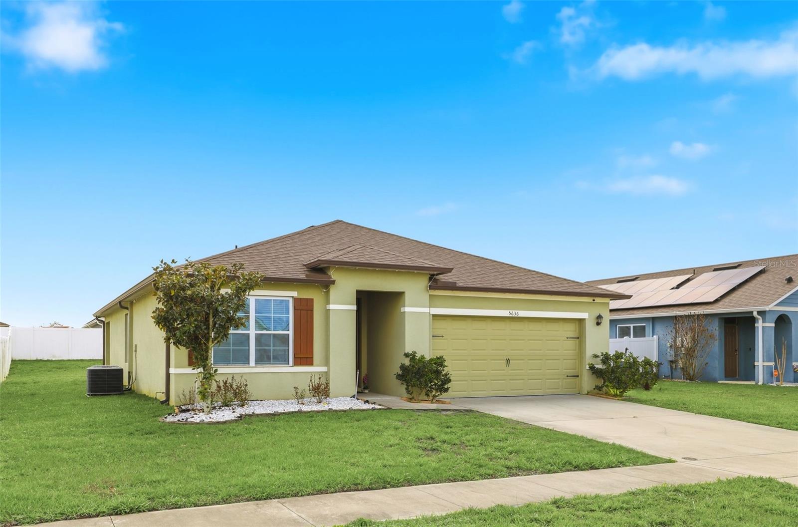 Image 2 of 28 For 5636 Westerly Breeze Place