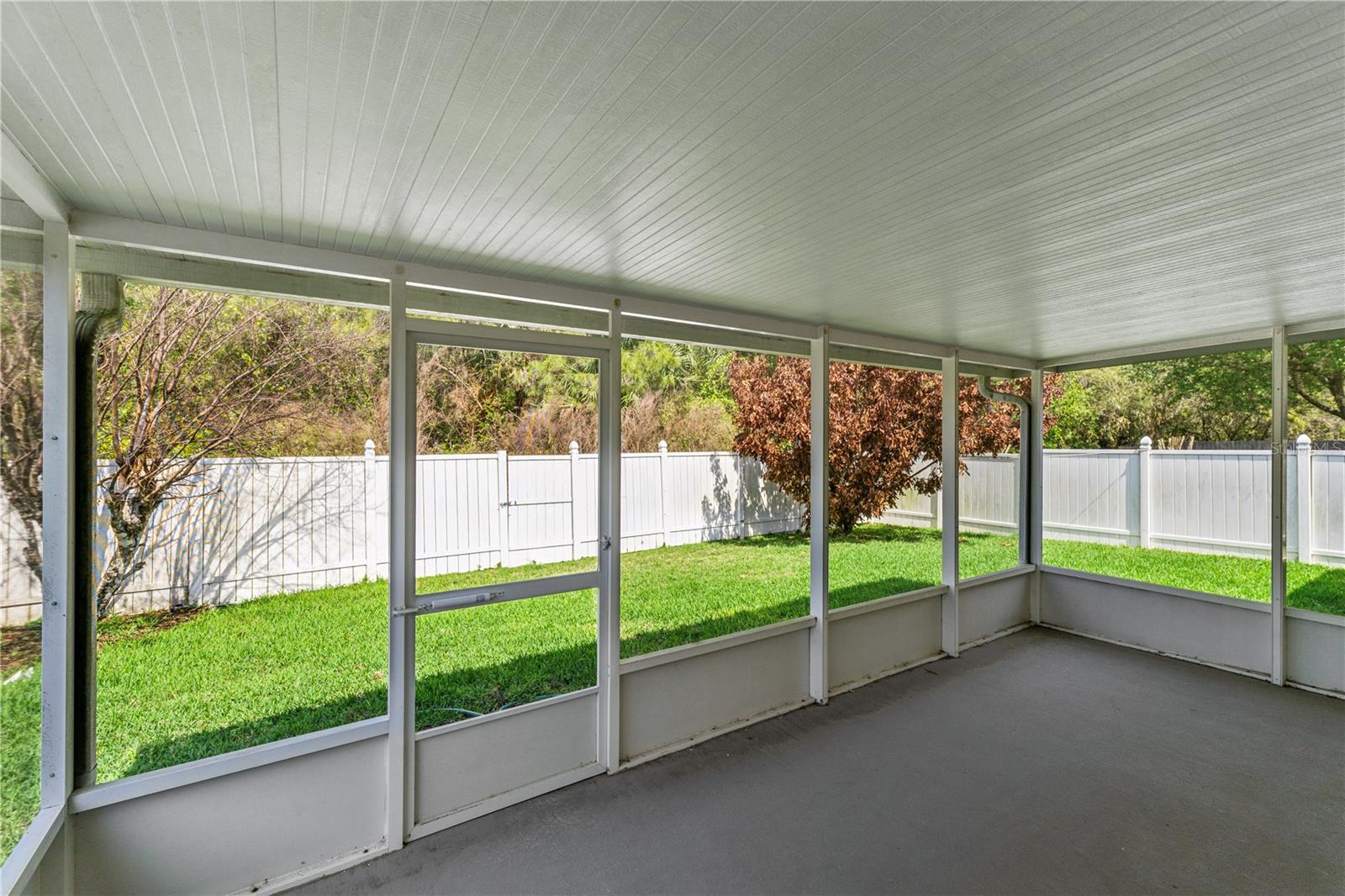 Image 2 of 38 For 16921 Corner Bay Court