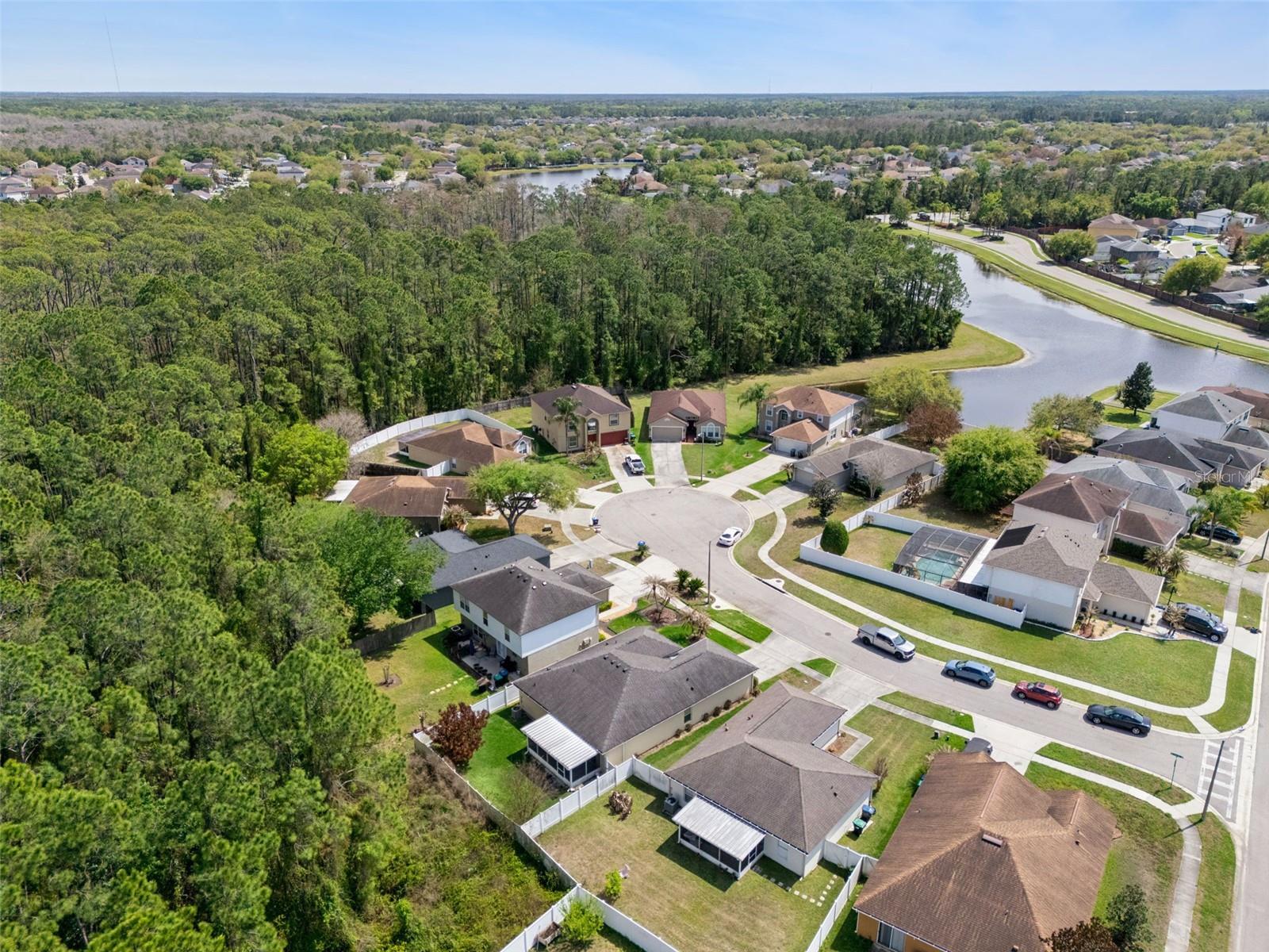 Image 34 of 38 For 16921 Corner Bay Court