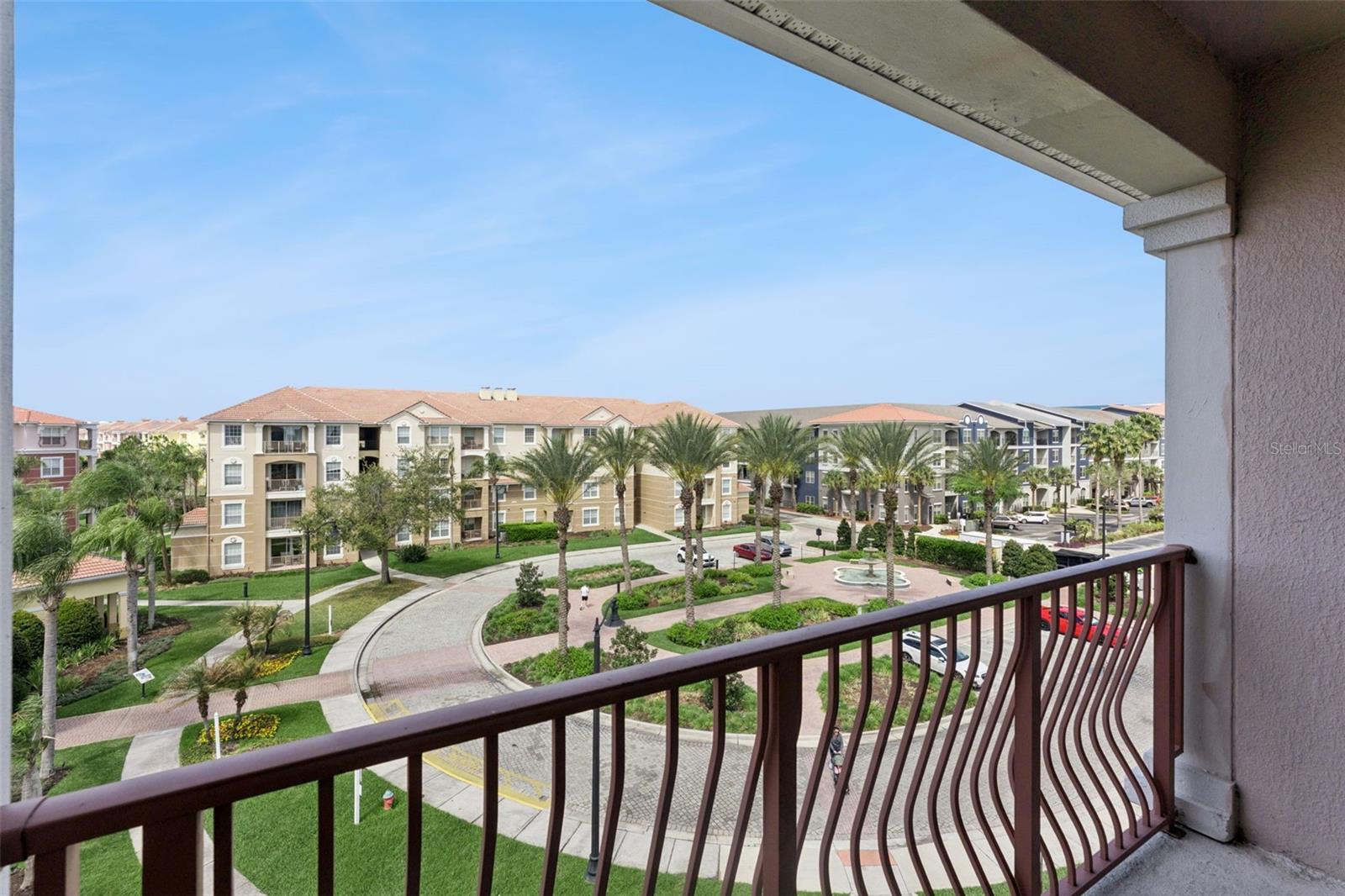 Image 24 of 61 For 4862 Cayview Avenue 403