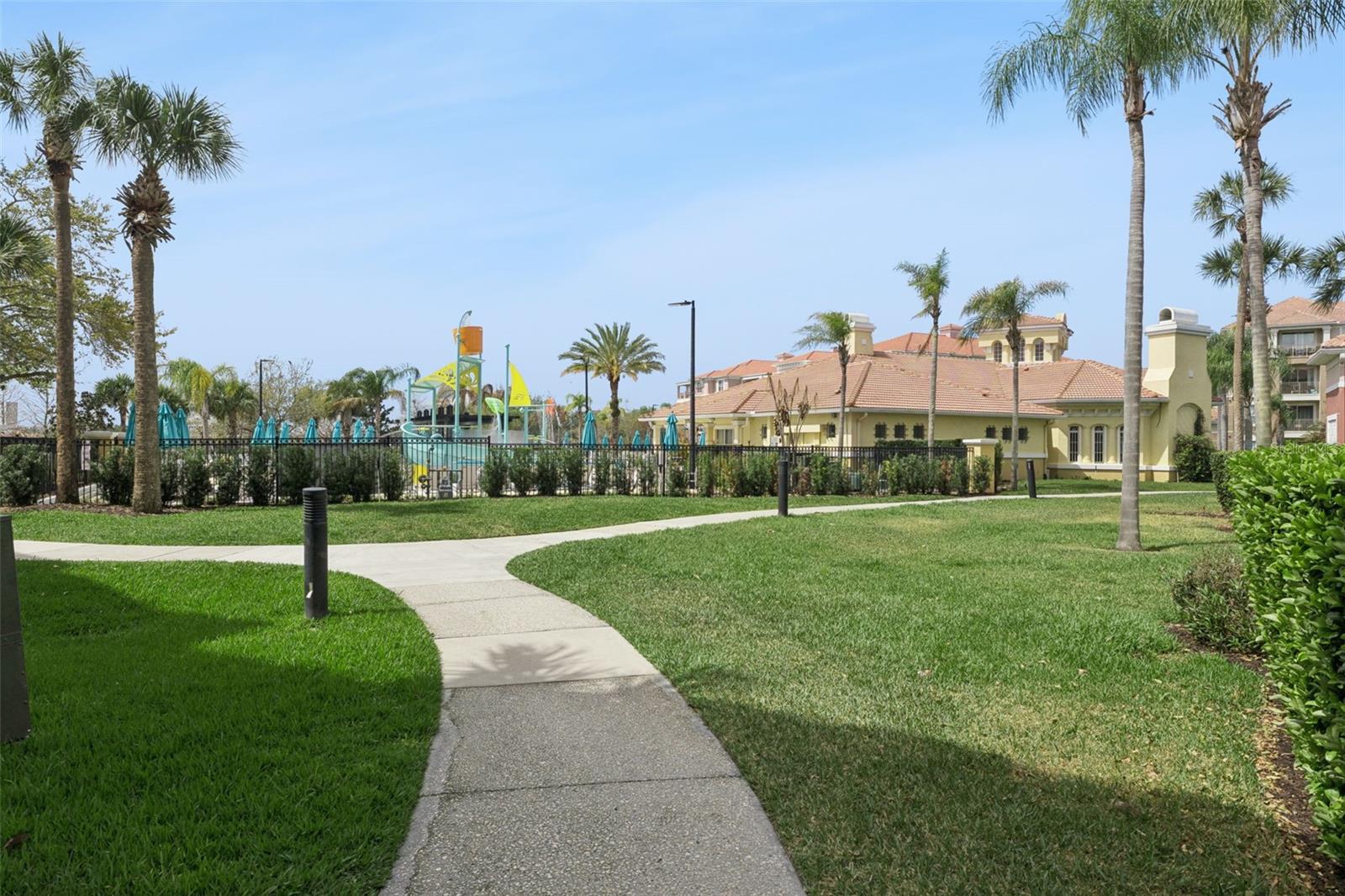 Image 28 of 61 For 4862 Cayview Avenue 403