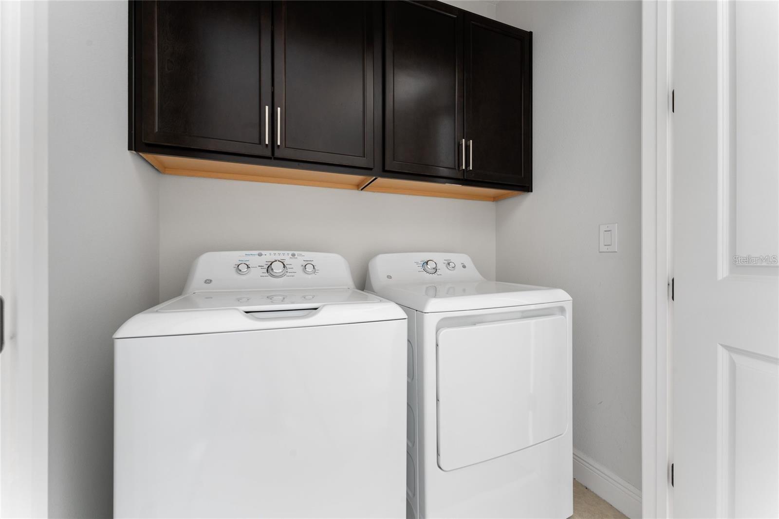 Image 12 of 15 For 13427 Stoddart Avenue