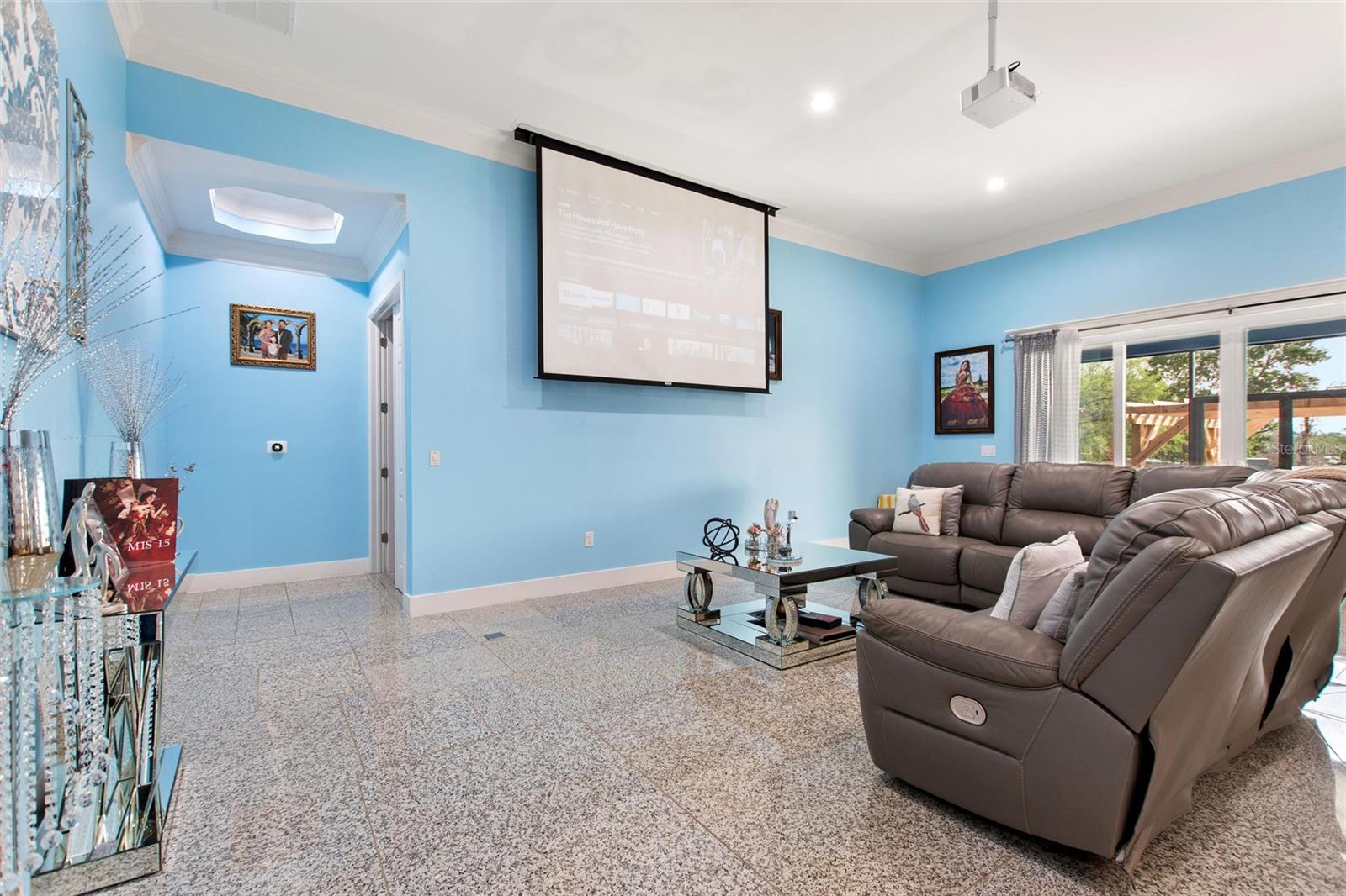 Image 19 of 26 For 803 24th Street