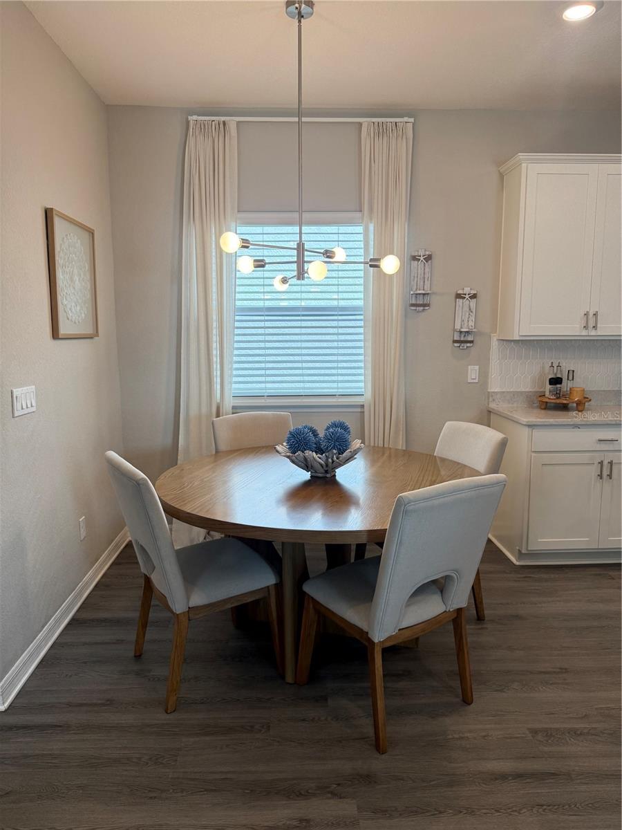 Image 17 of 17 For 382 Windy Willow Way