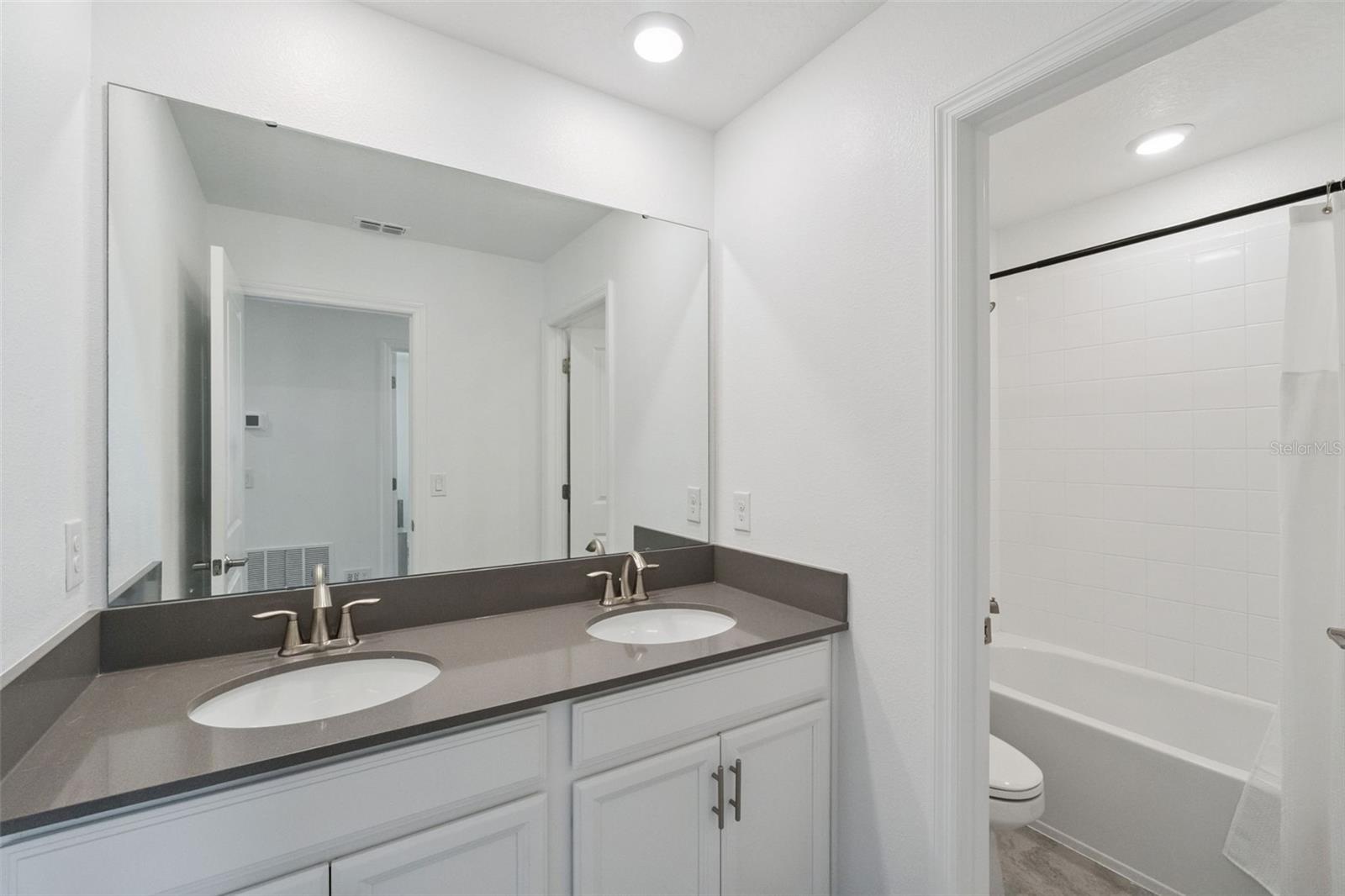 Image 35 of 60 For 3373 Wauseon Drive