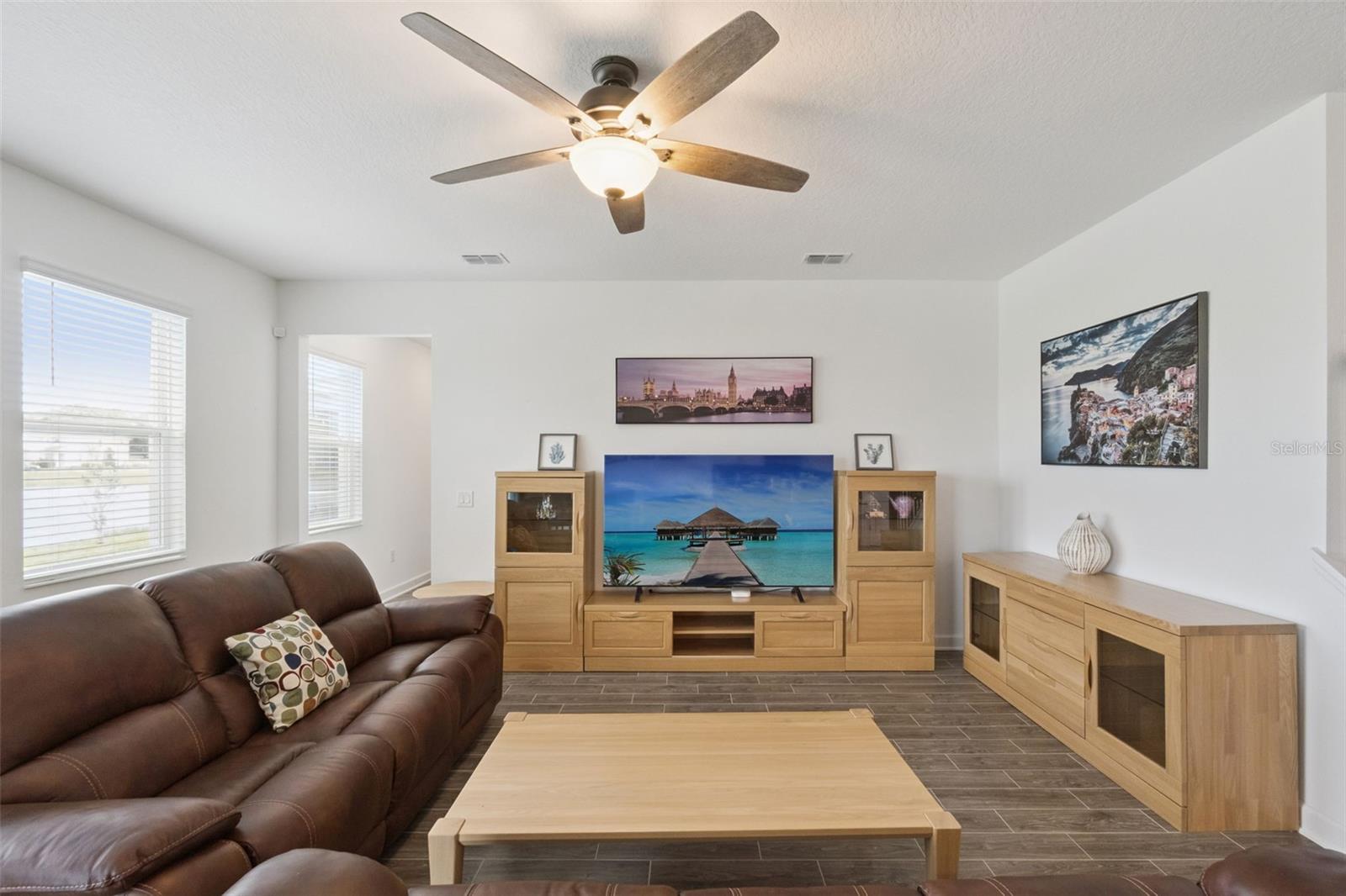 Image 6 of 60 For 3373 Wauseon Drive