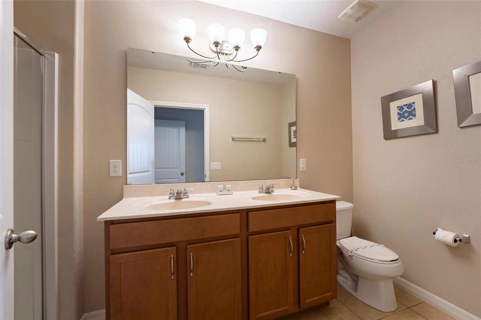 Image 15 of 25 For 4639 Terrasonesta Drive W