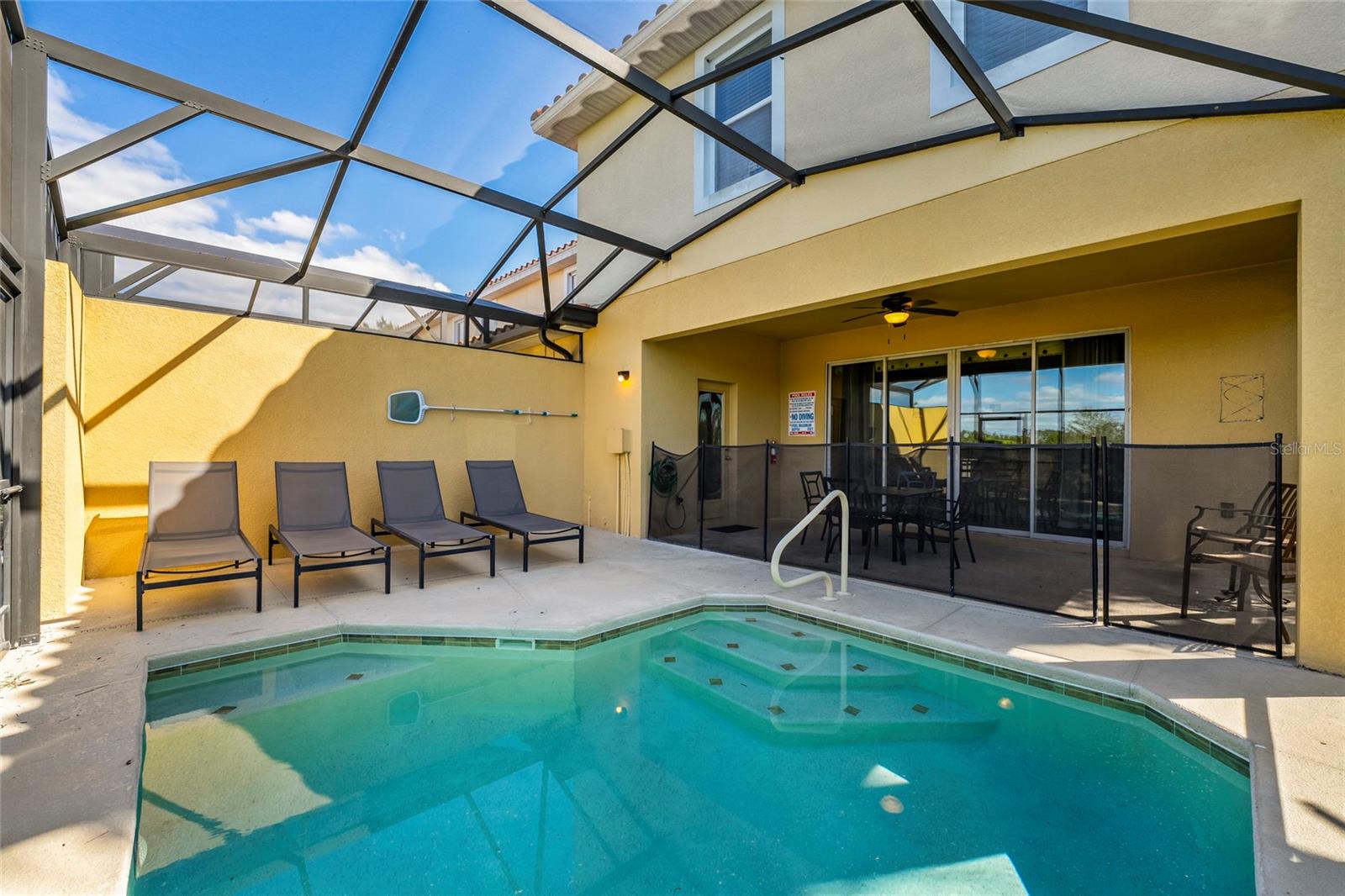 Image 5 of 25 For 4639 Terrasonesta Drive W