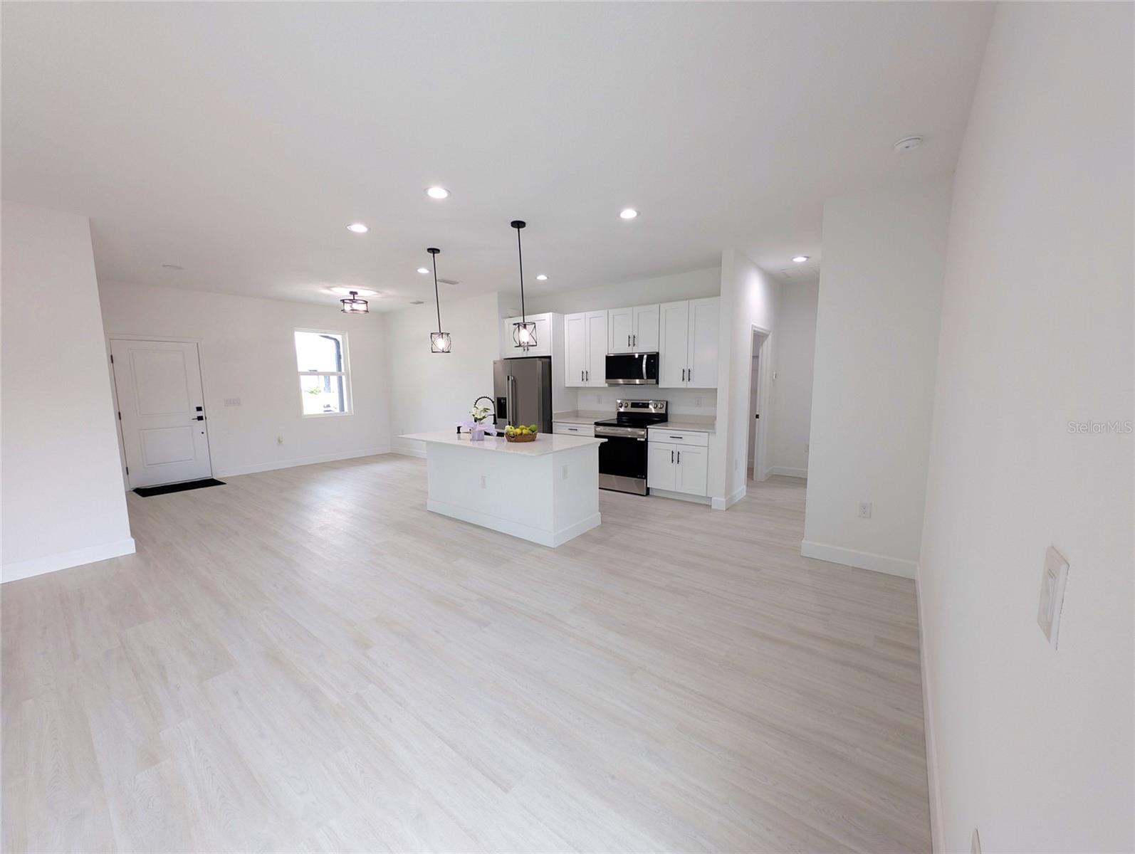 Image 5 of 10 For 7097 Bougainvillea Street