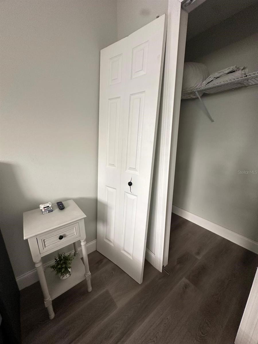 Image 16 of 18 For 802 Gregory Lane