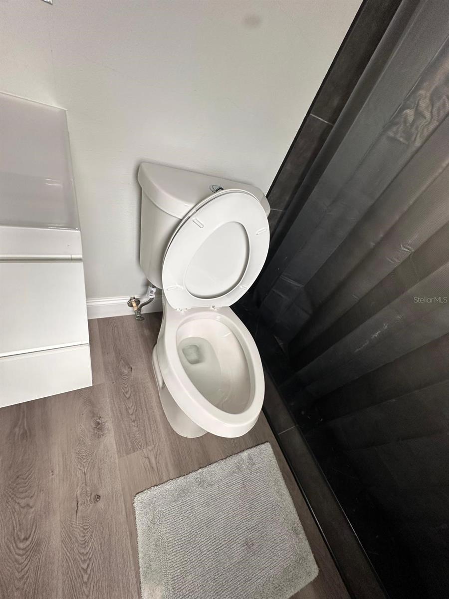 Image 17 of 18 For 802 Gregory Lane