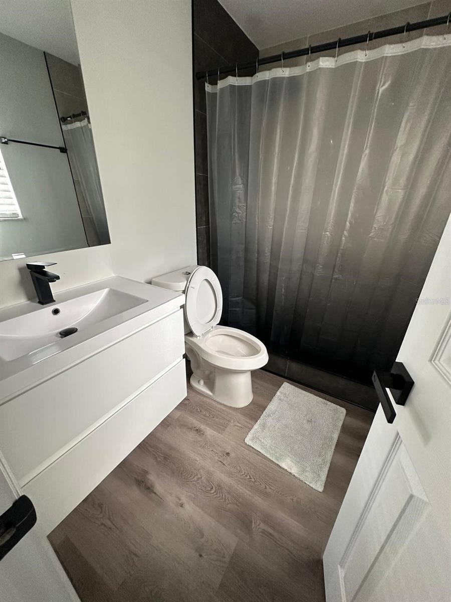 Image 18 of 18 For 802 Gregory Lane