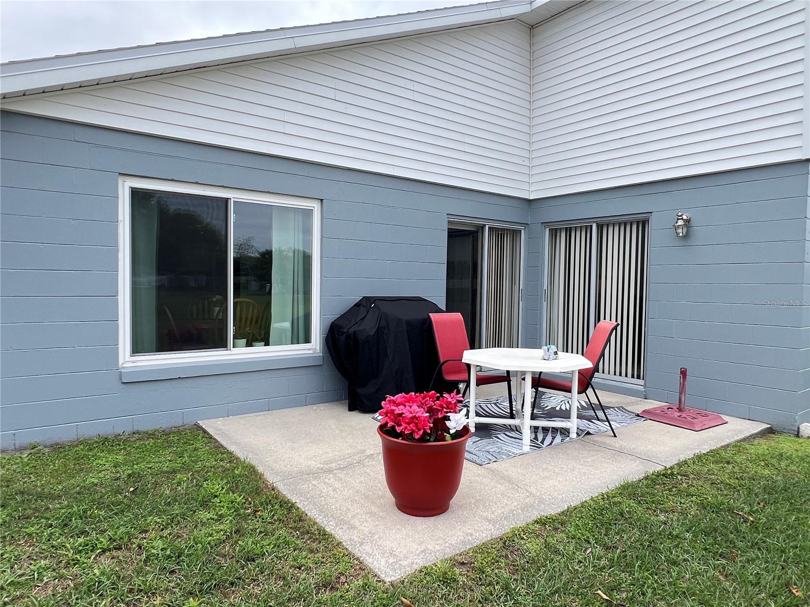 Image 21 of 25 For 465 Boxwood Court