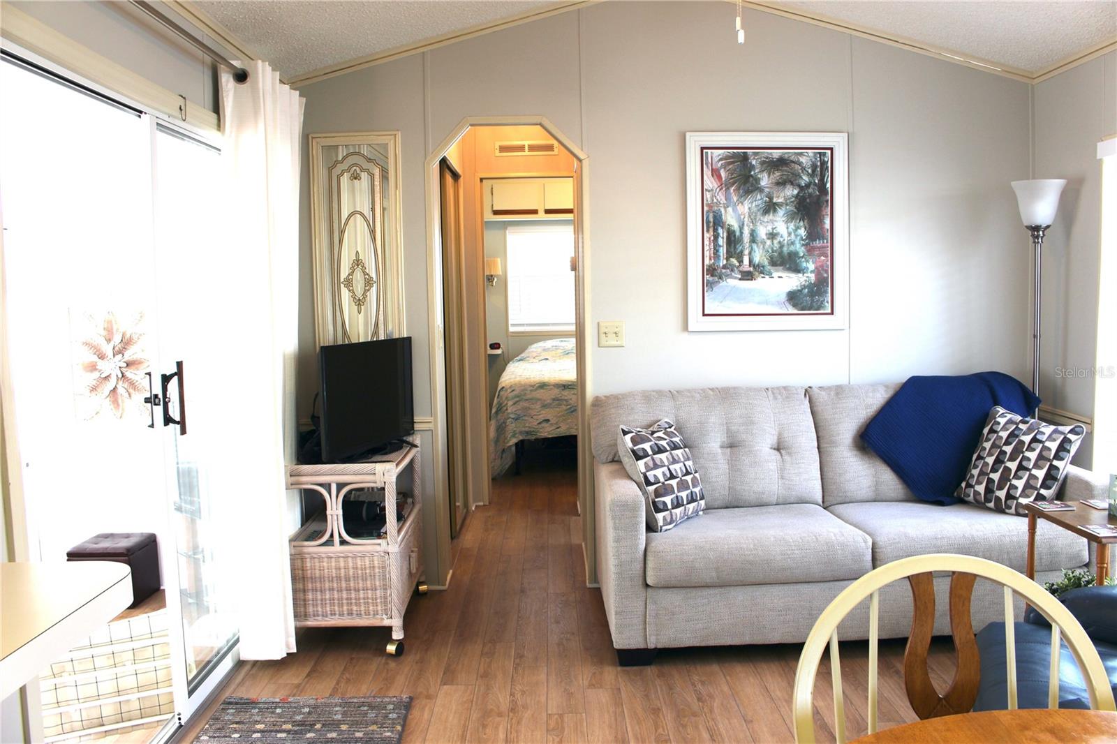 Image 11 of 16 For 9000 Us Hwy 192  598