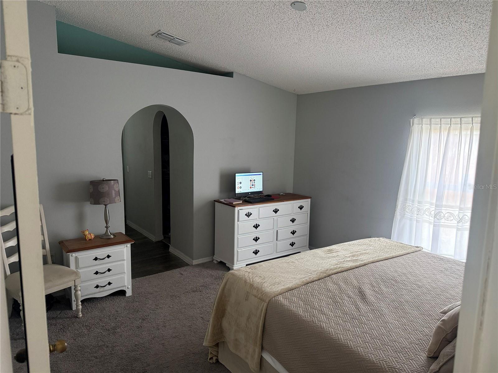 Image 11 of 24 For 3661 Queens Cove Boulevard