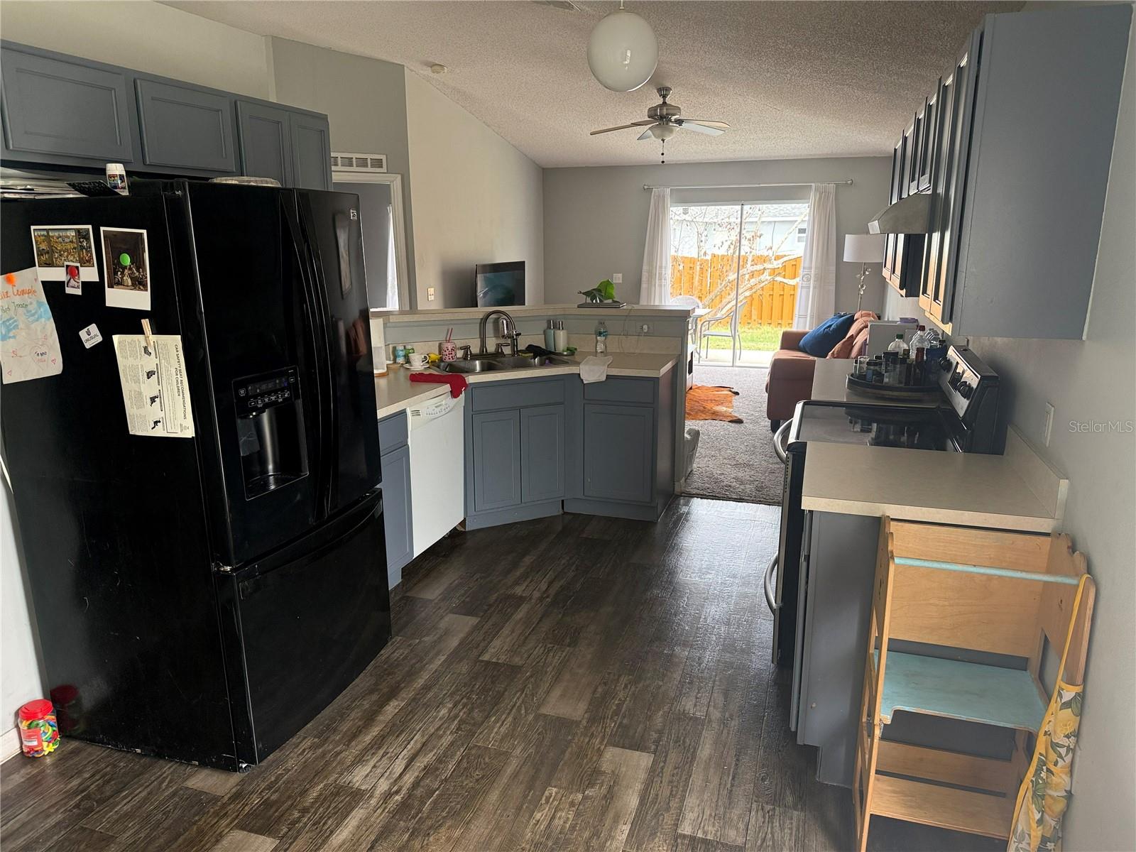 Image 8 of 24 For 3661 Queens Cove Boulevard