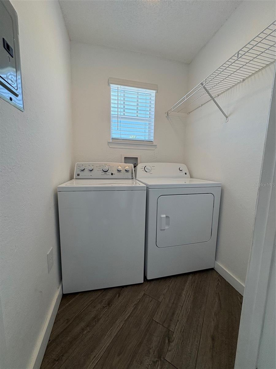 Image 18 of 41 For 2203 Key West Court 422