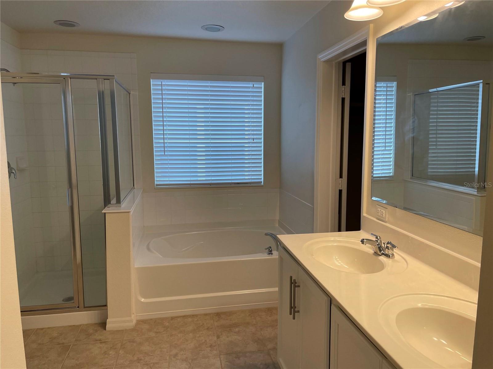 Image 28 of 40 For 14651 Bahama Swallow Boulevard