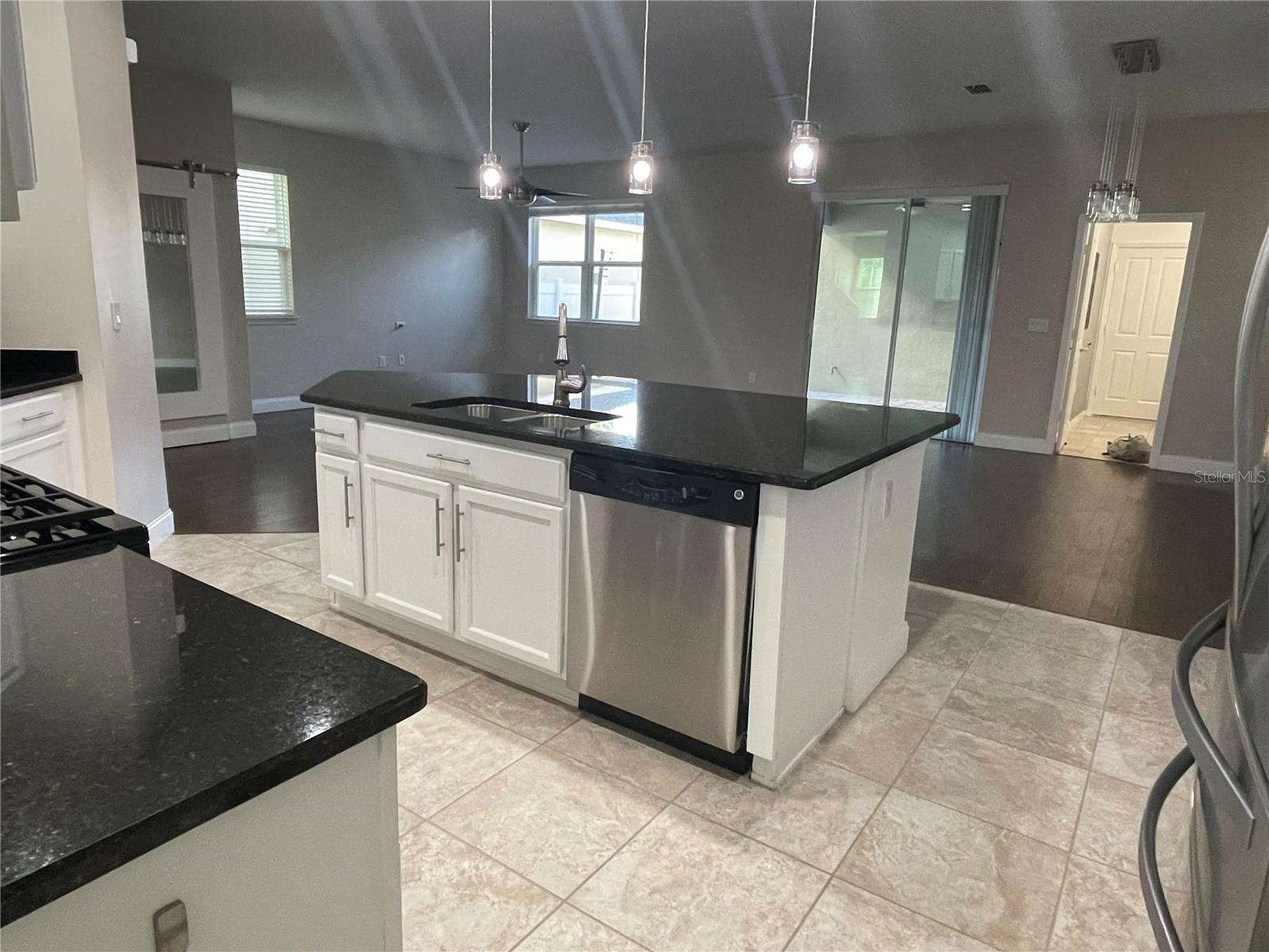 Image 5 of 40 For 14651 Bahama Swallow Boulevard