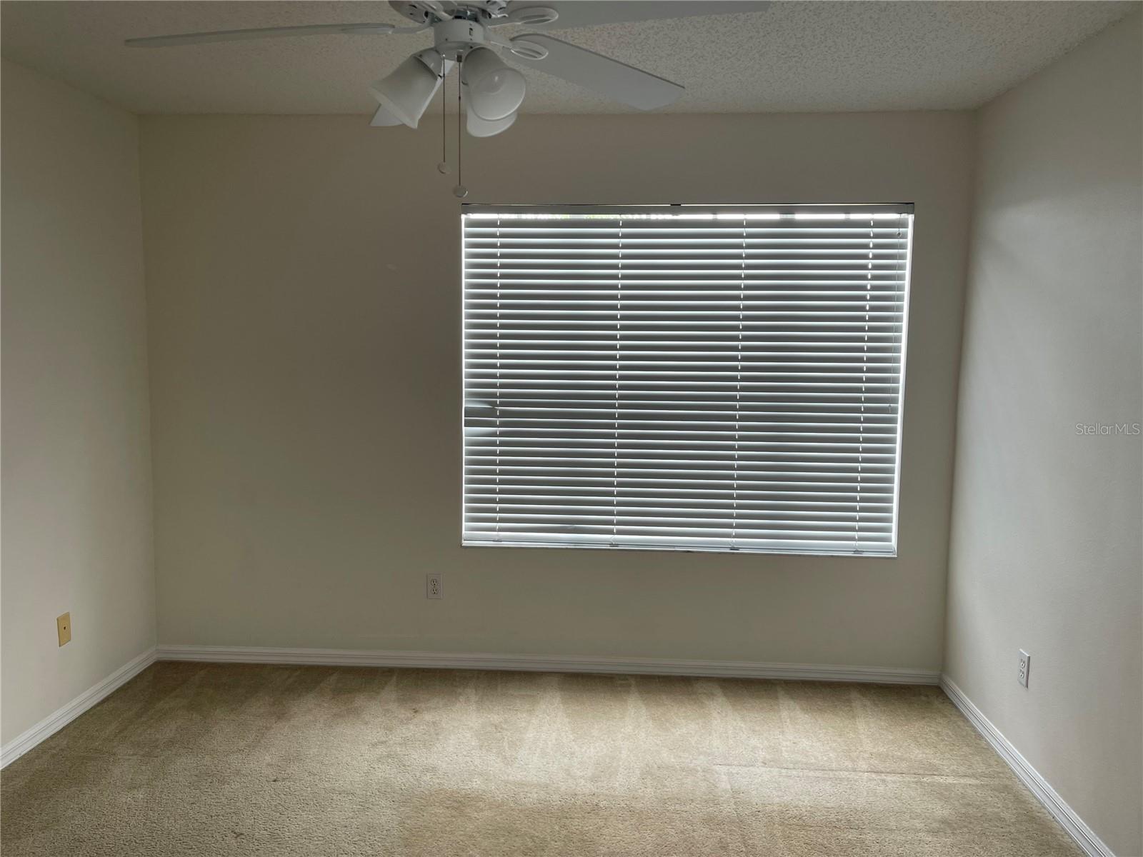 Image 12 of 19 For 13442 Lake Turnberry Circle