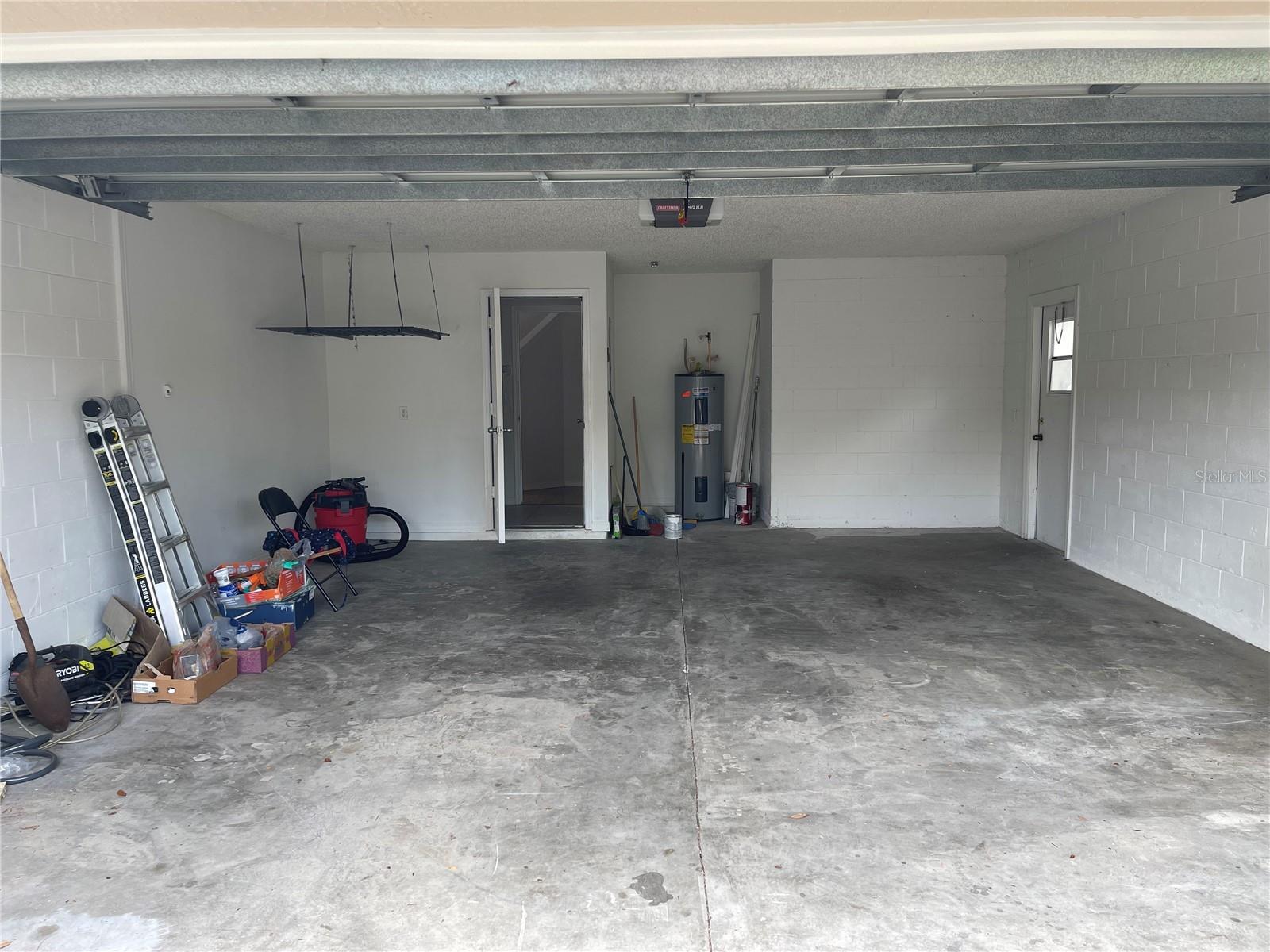 Image 18 of 19 For 13442 Lake Turnberry Circle