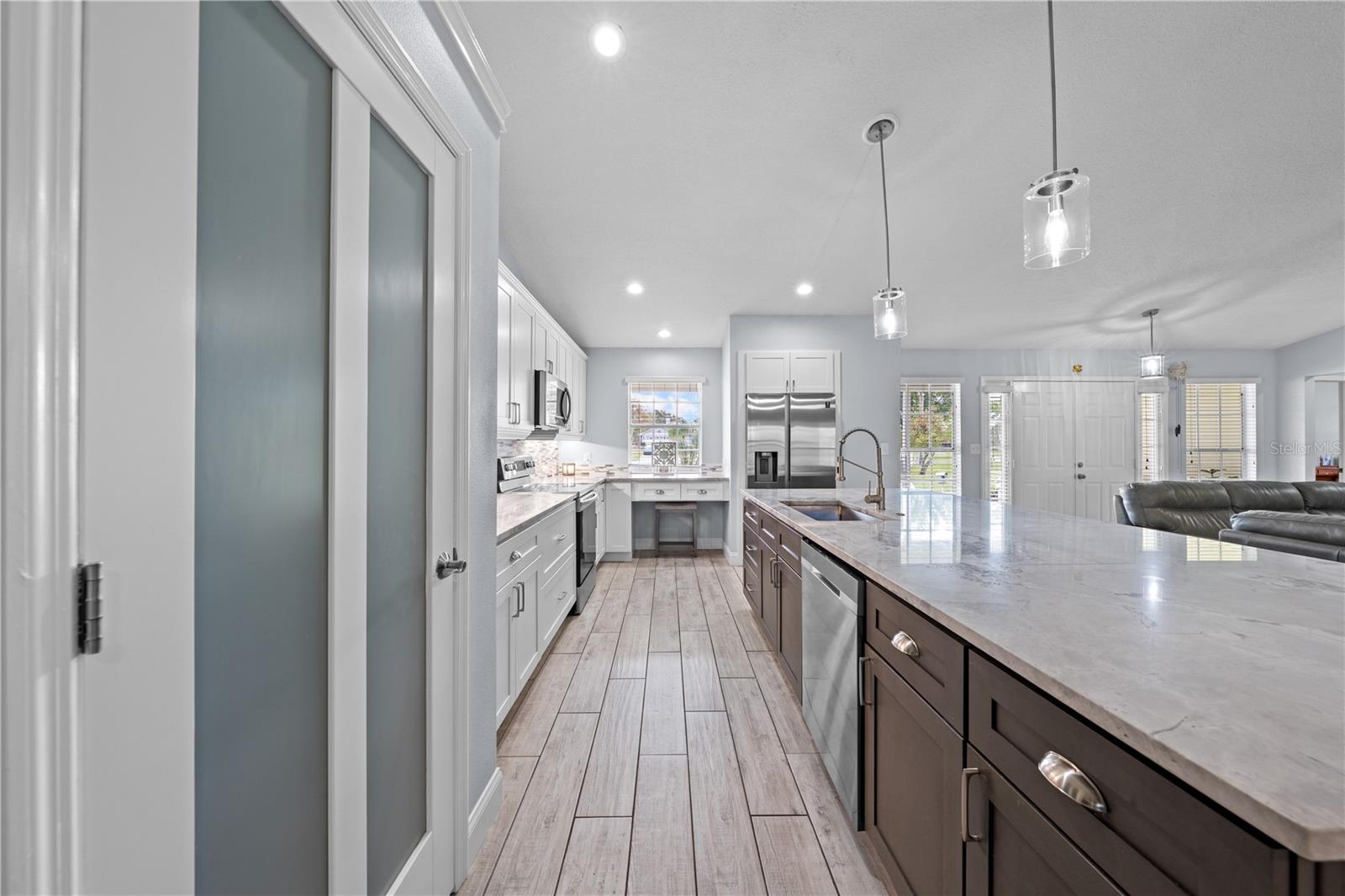 Image 20 of 69 For 6935 Big Bend Dr