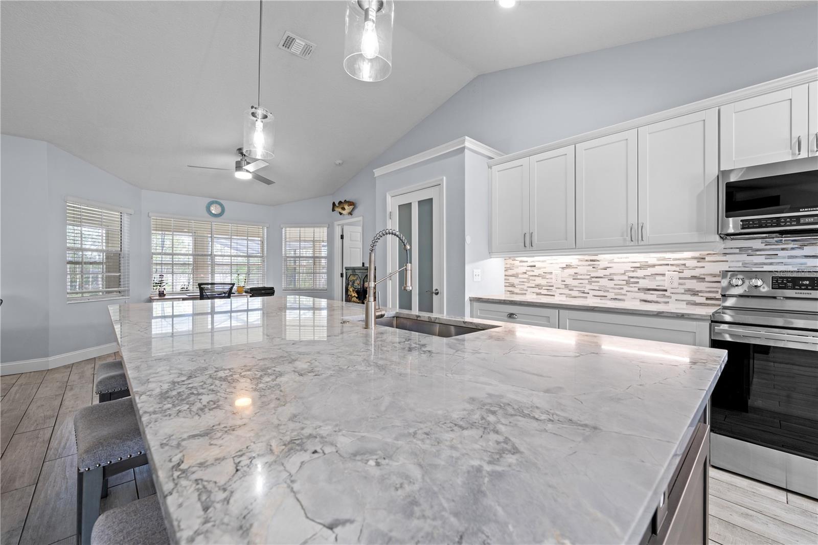 Image 25 of 69 For 6935 Big Bend Dr