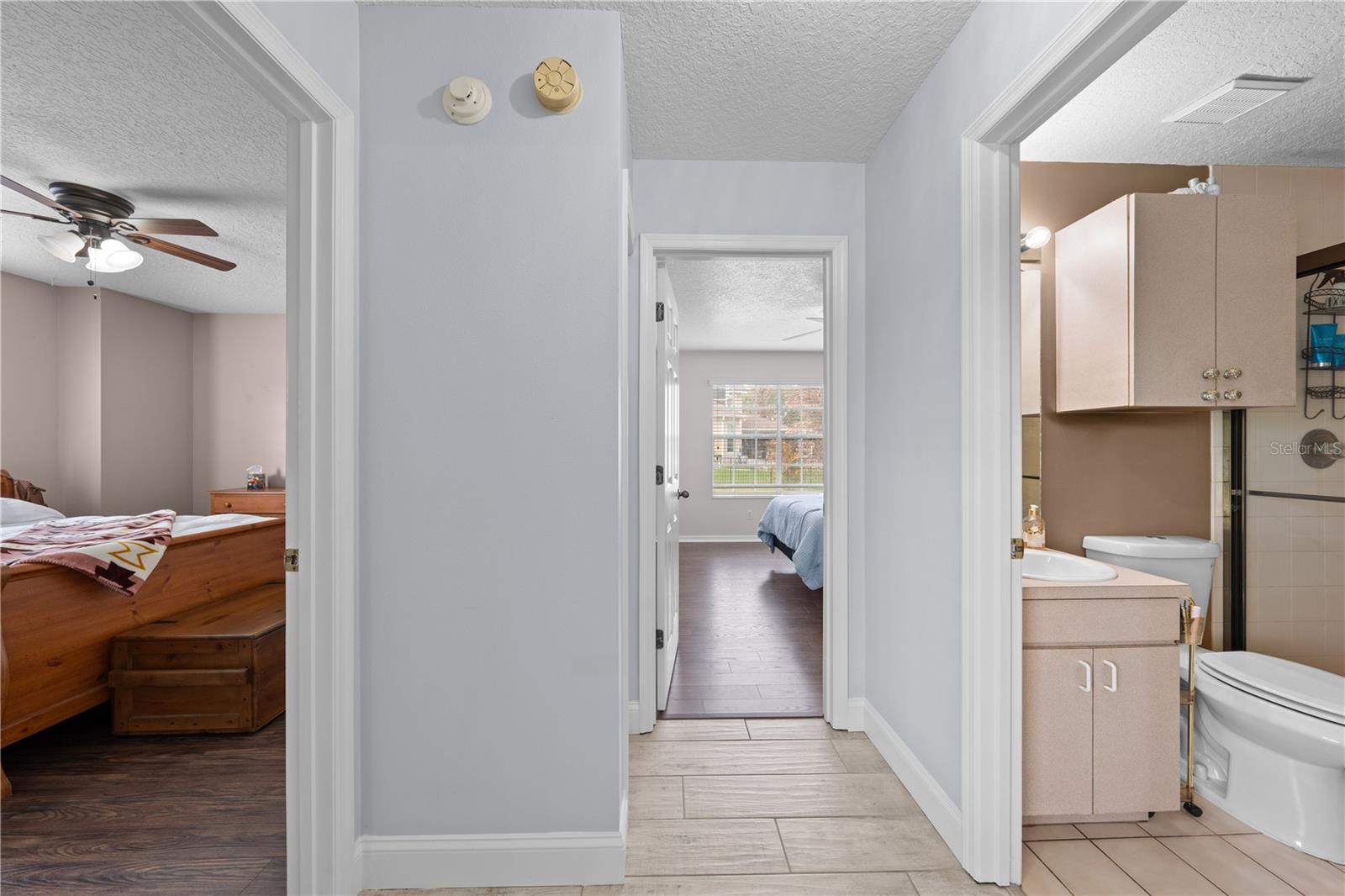 Image 28 of 69 For 6935 Big Bend Dr