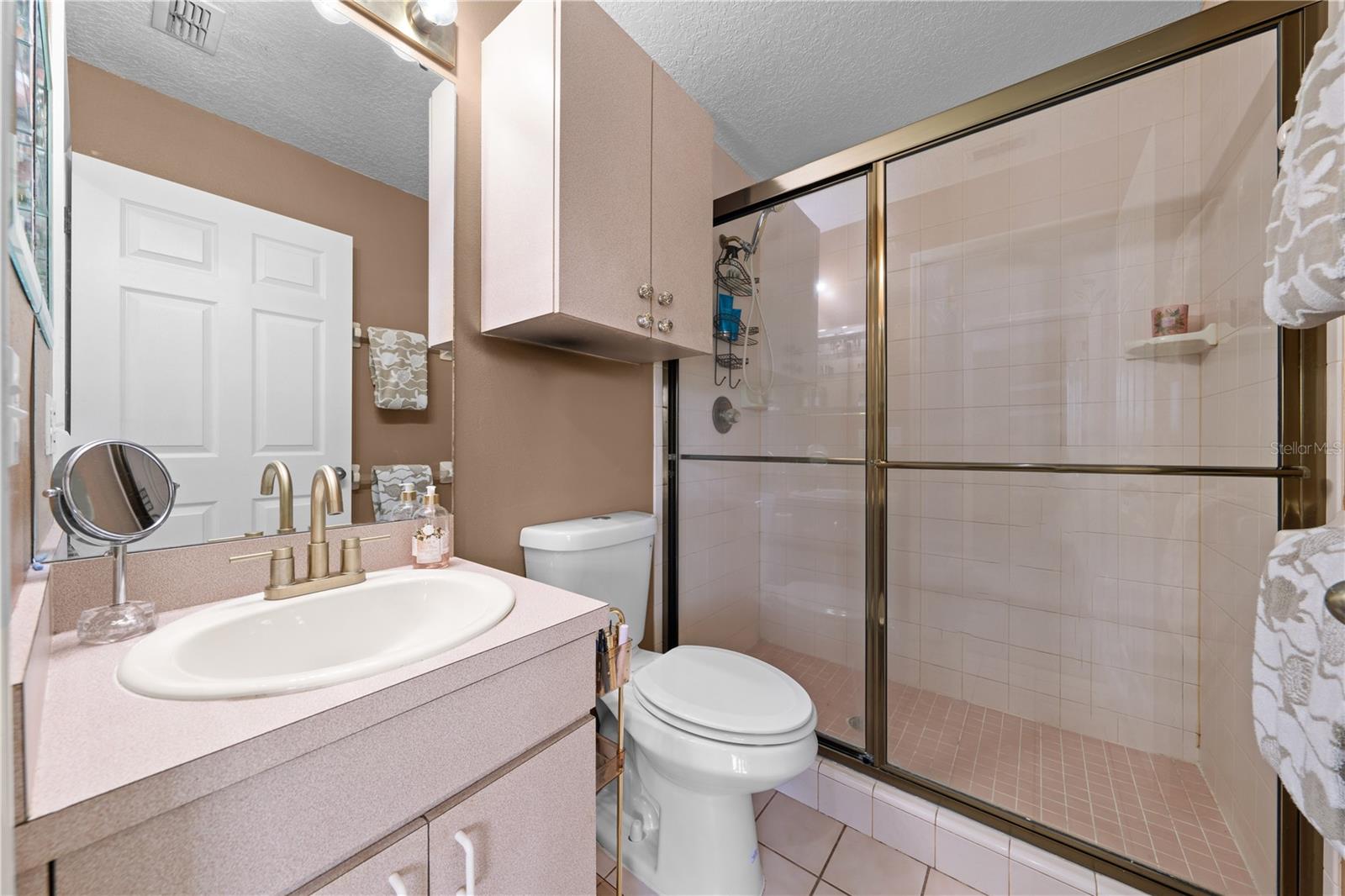 Image 29 of 69 For 6935 Big Bend Dr