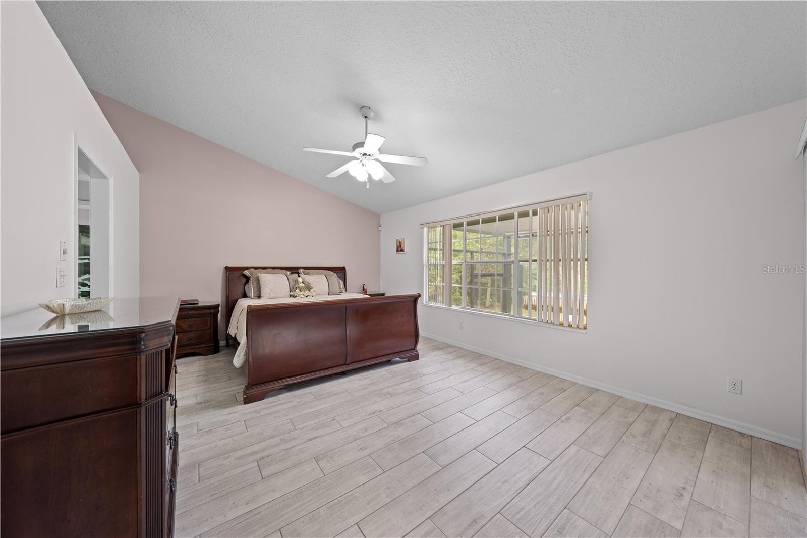 Image 33 of 69 For 6935 Big Bend Dr