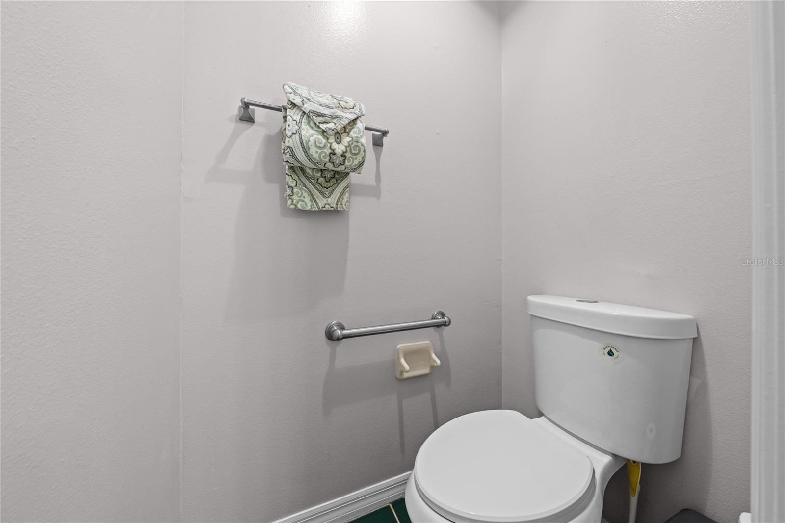 Image 38 of 69 For 6935 Big Bend Dr