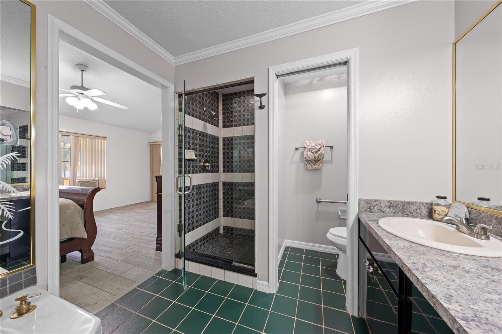 Image 39 of 69 For 6935 Big Bend Dr