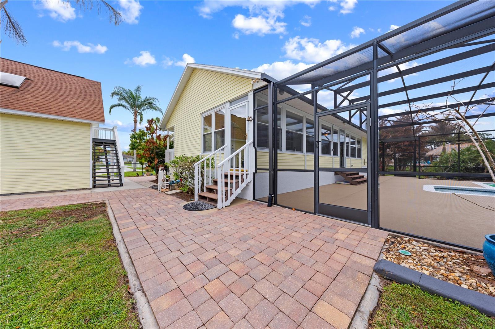 Image 52 of 69 For 6935 Big Bend Dr