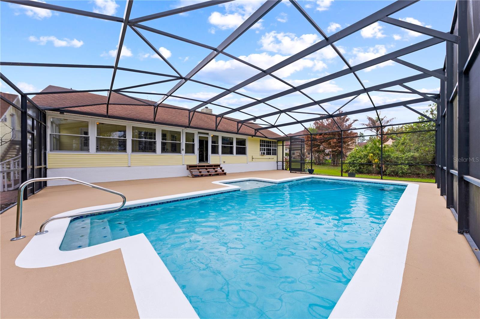 Image 54 of 69 For 6935 Big Bend Dr