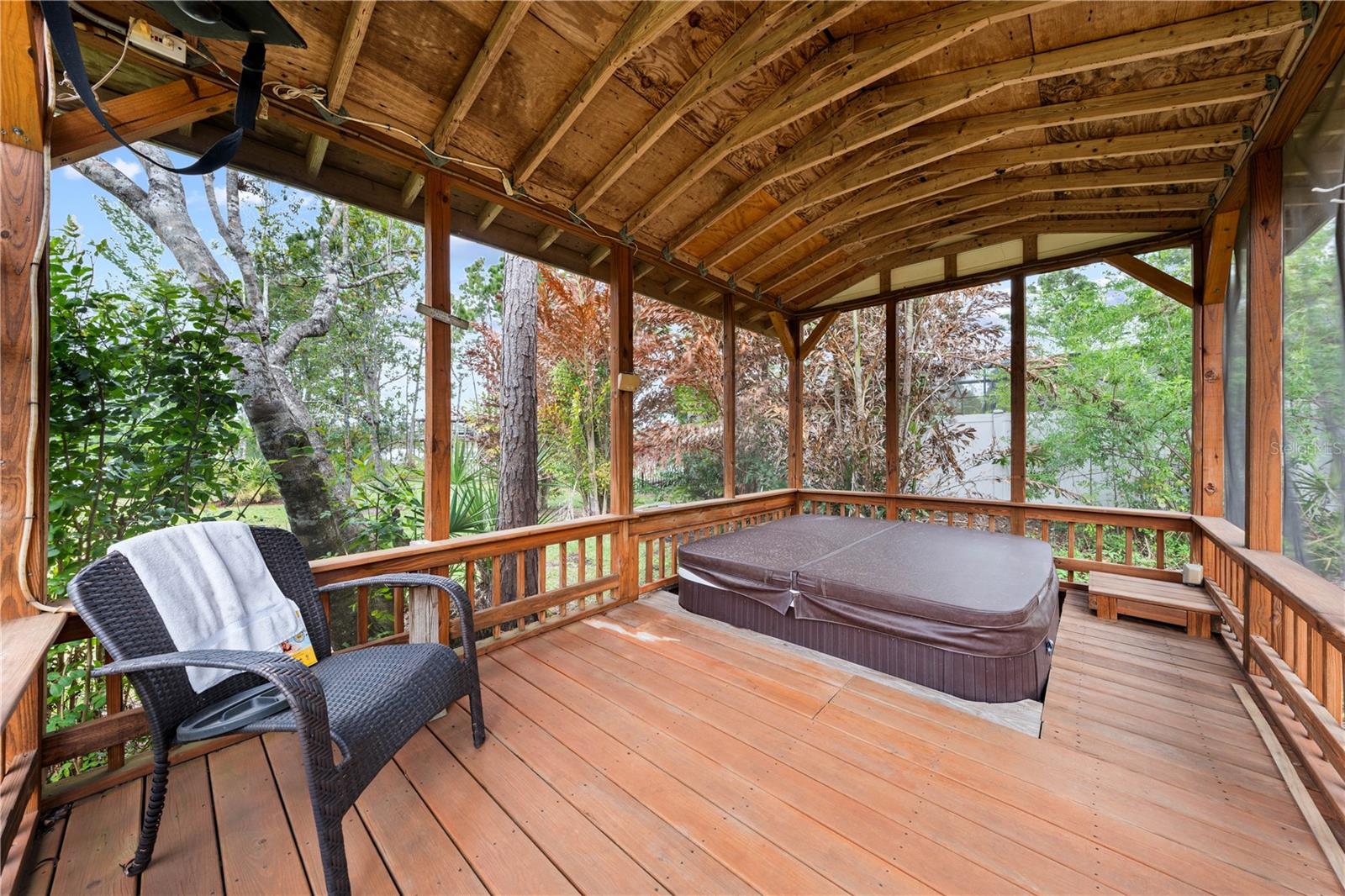 Image 58 of 69 For 6935 Big Bend Dr