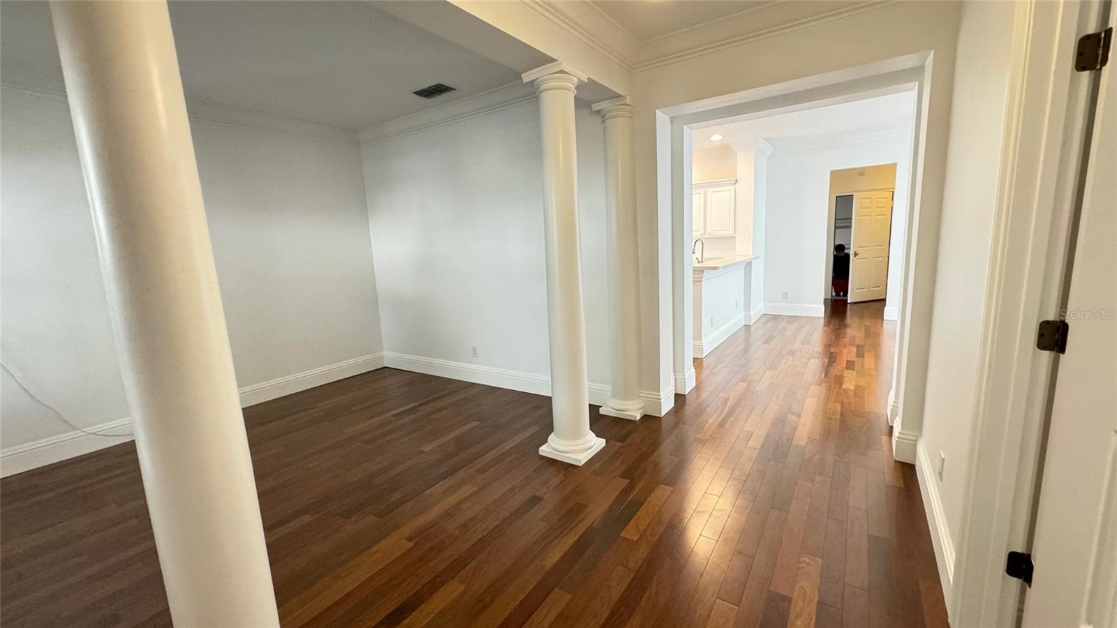 Image 4 of 47 For 1040 Nash Drive