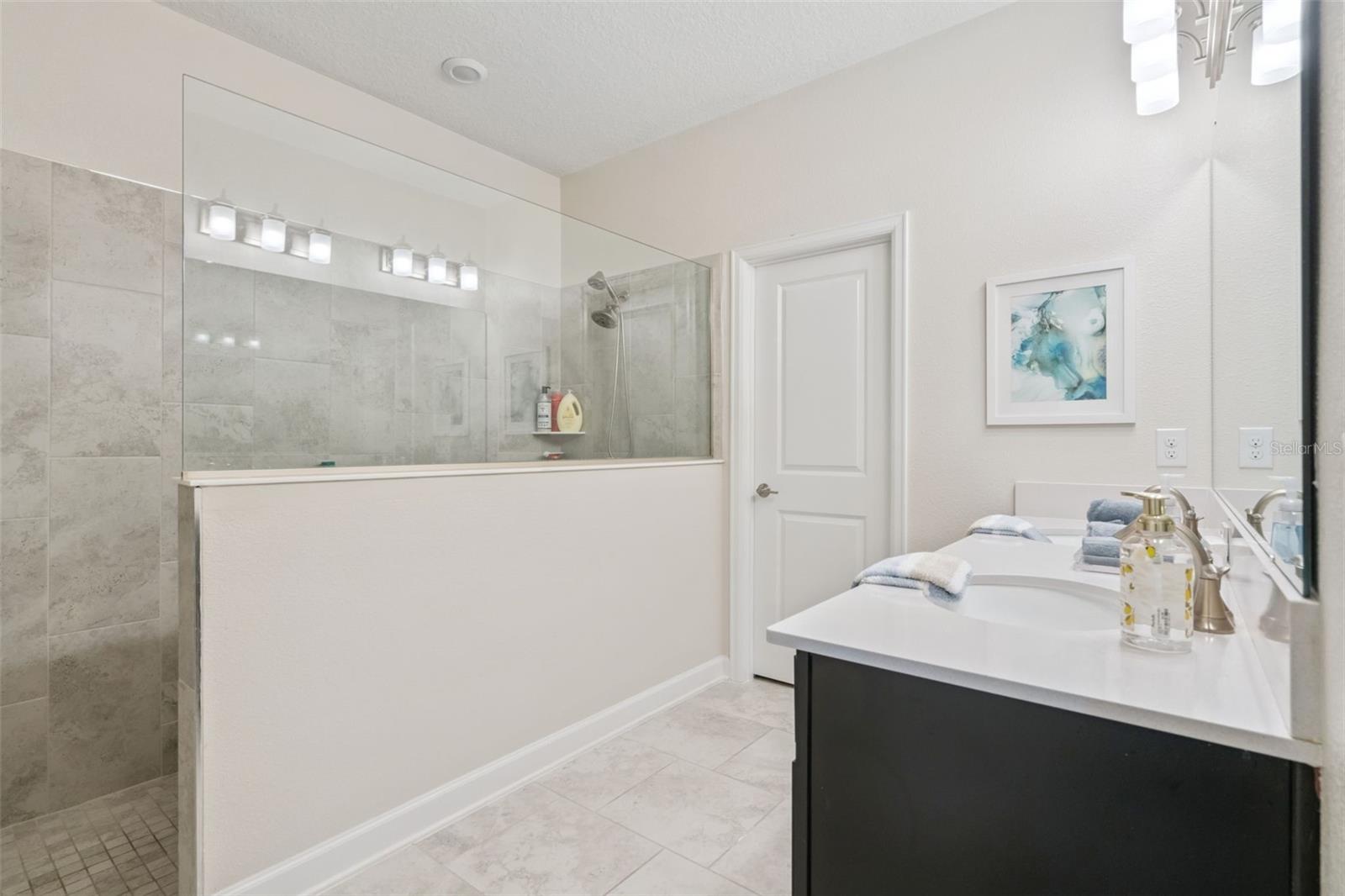 Image 33 of 64 For 8999 Croquet Court