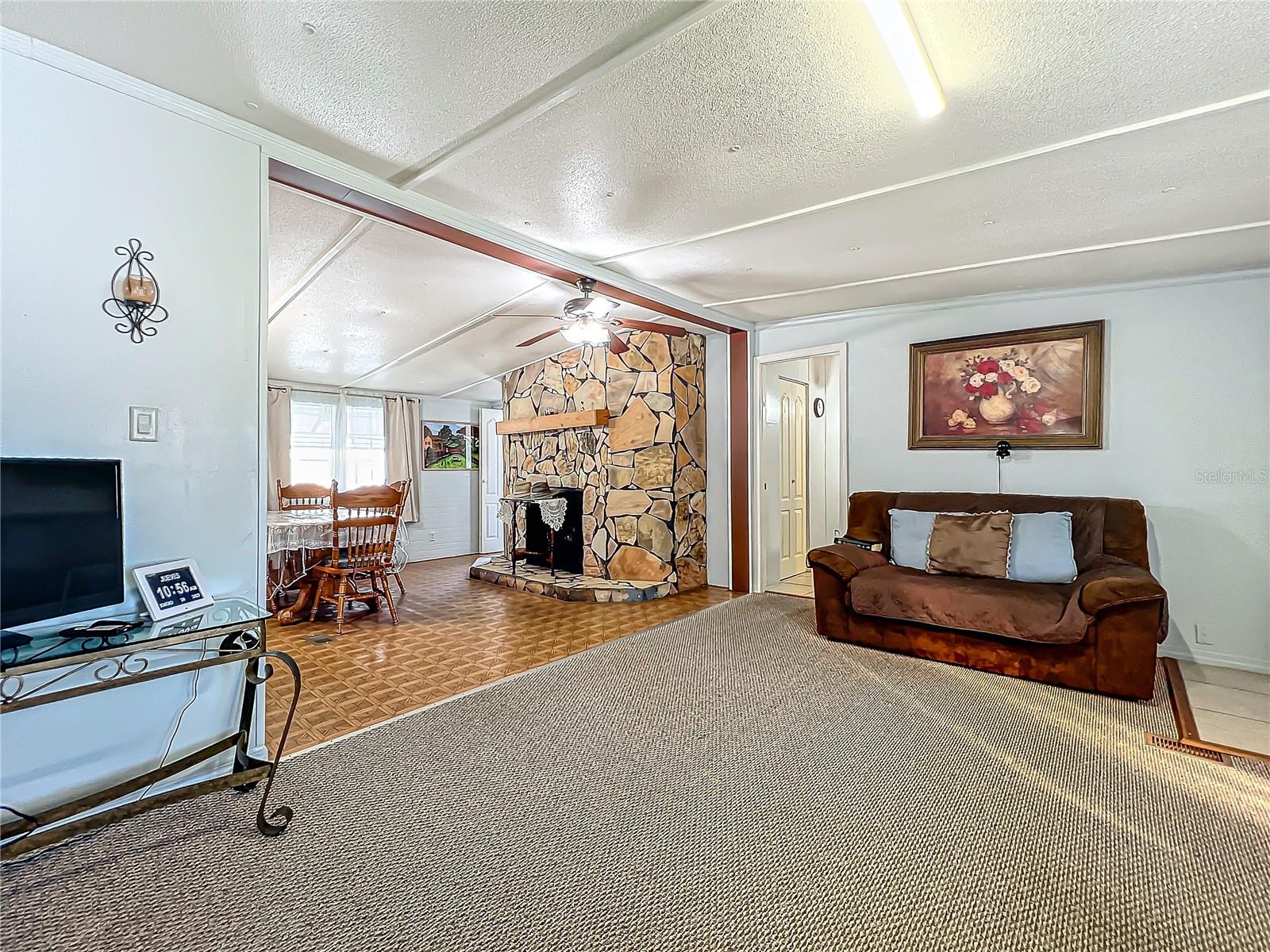 Image 16 of 81 For 312 2nd Street