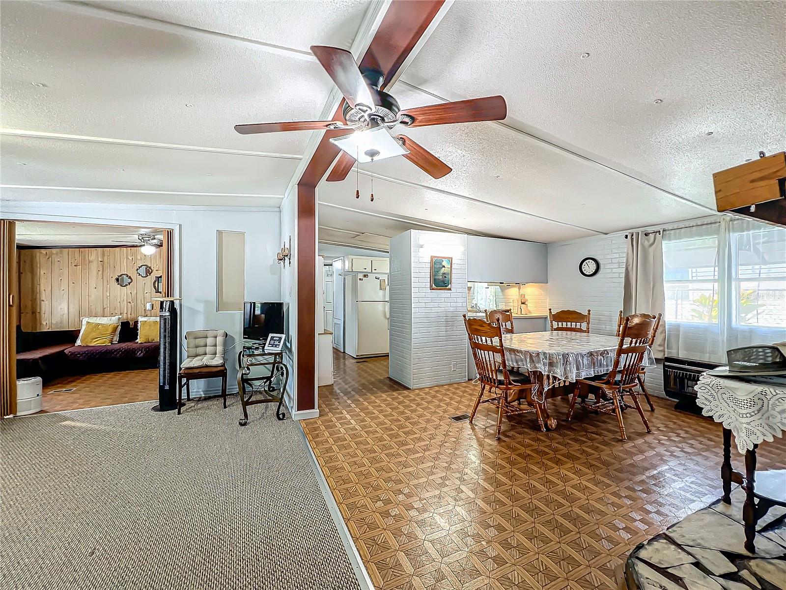 Image 18 of 81 For 312 2nd Street