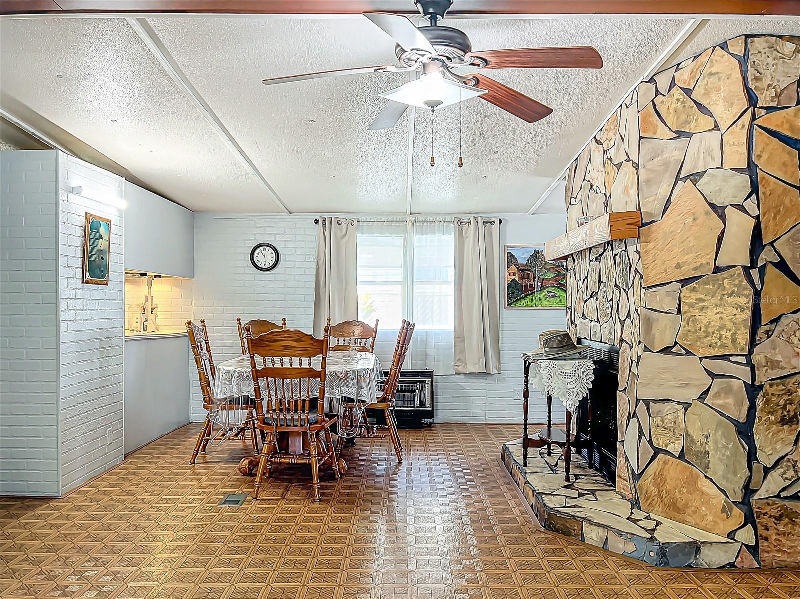 Image 20 of 81 For 312 2nd Street