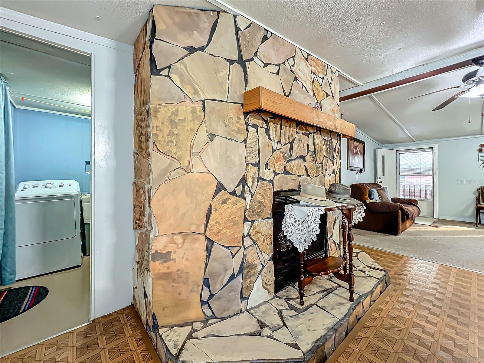 Image 22 of 81 For 312 2nd Street