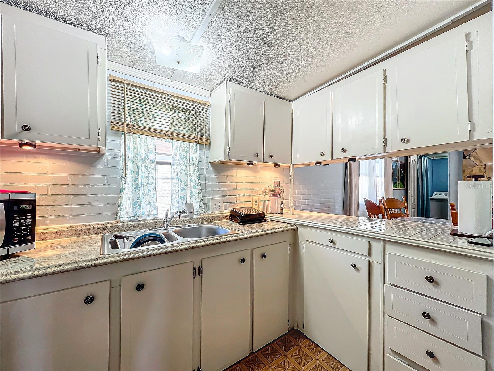 Image 28 of 81 For 312 2nd Street