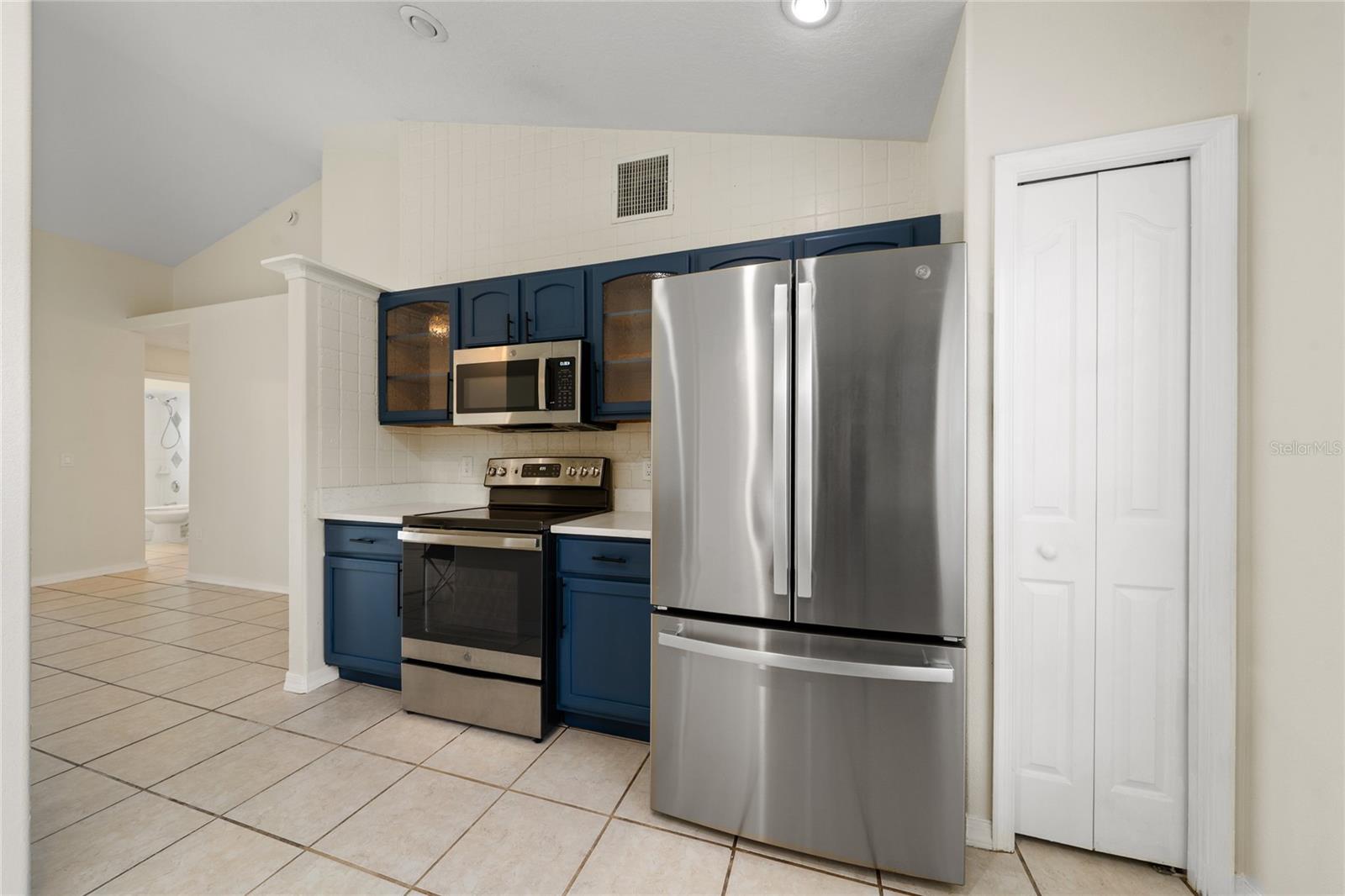 Image 11 of 36 For 3586 Yellow Bird Court