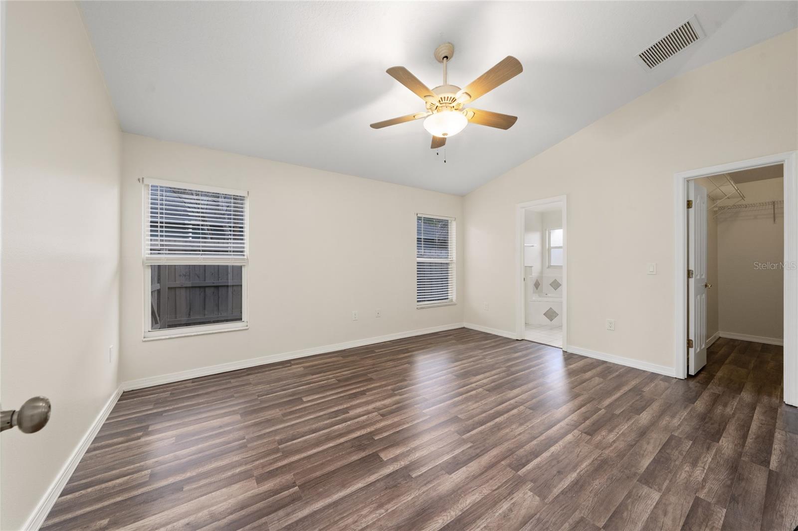 Image 13 of 36 For 3586 Yellow Bird Court