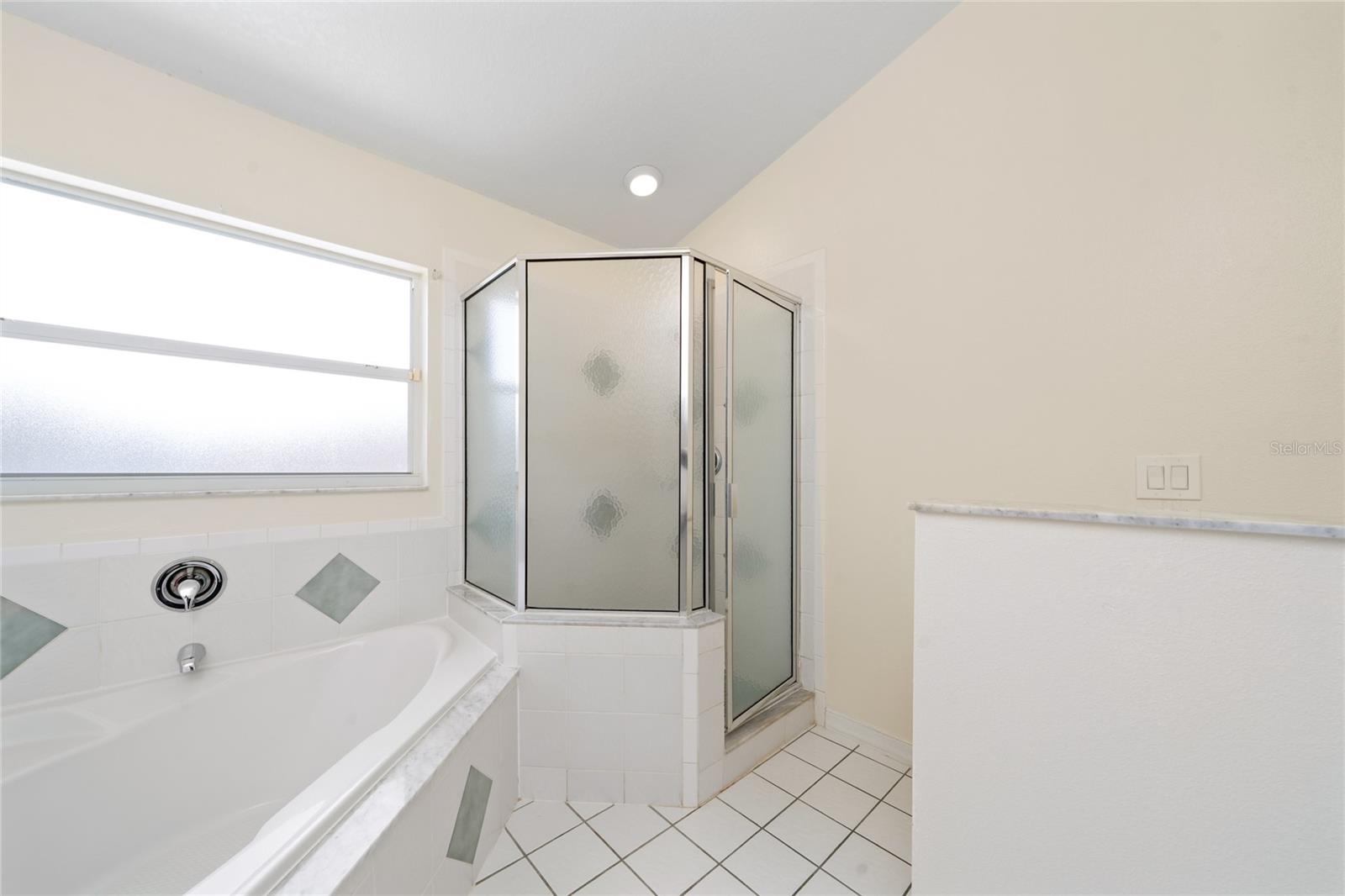 Image 15 of 36 For 3586 Yellow Bird Court