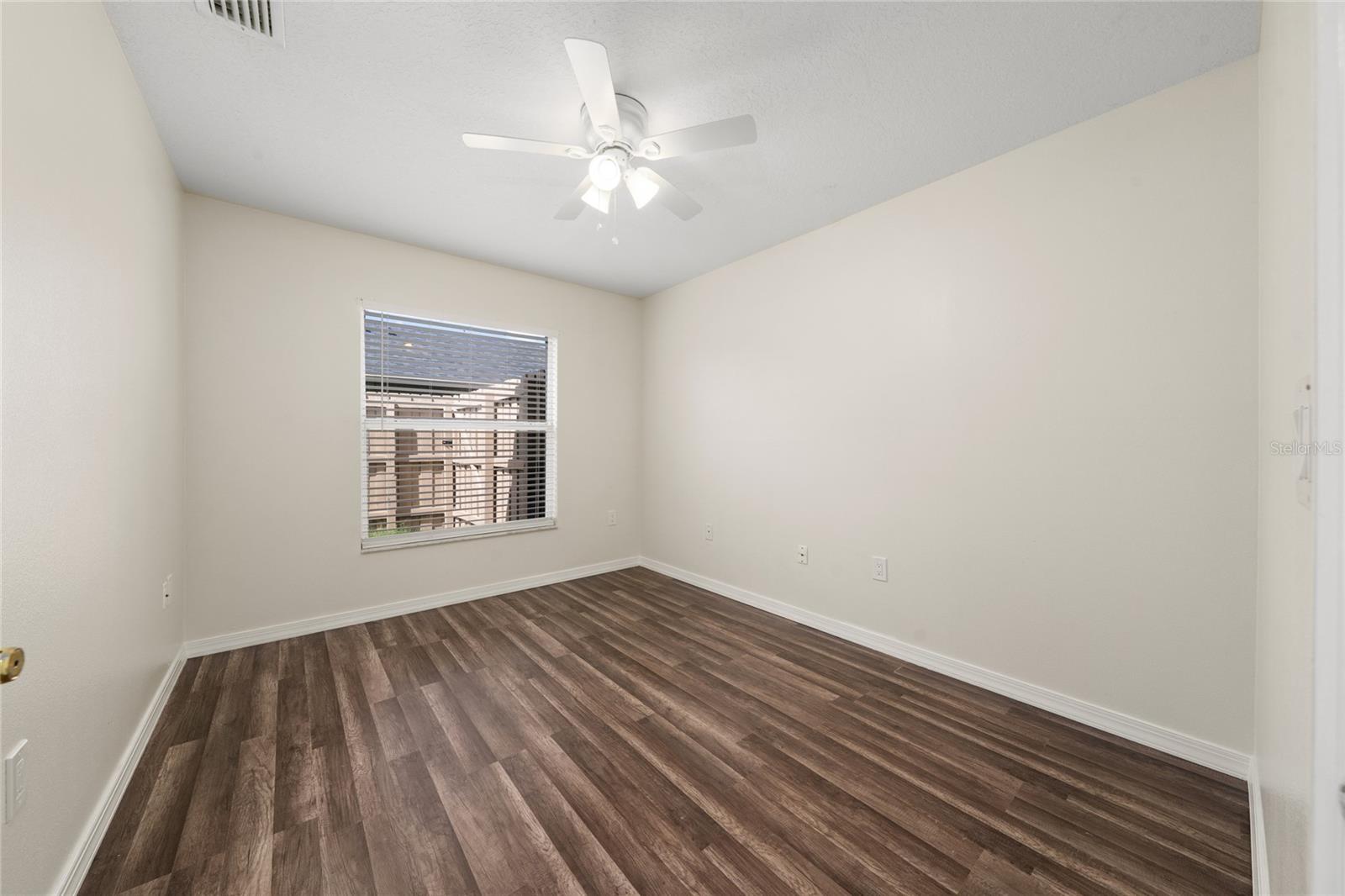 Image 16 of 36 For 3586 Yellow Bird Court